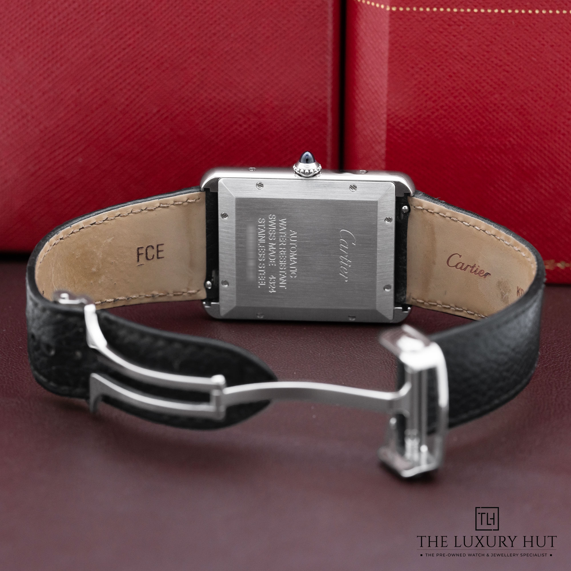 2025/09/Cartier_Tank_Must_Extra-Large_Steel_Silver_52044-c.jpg
