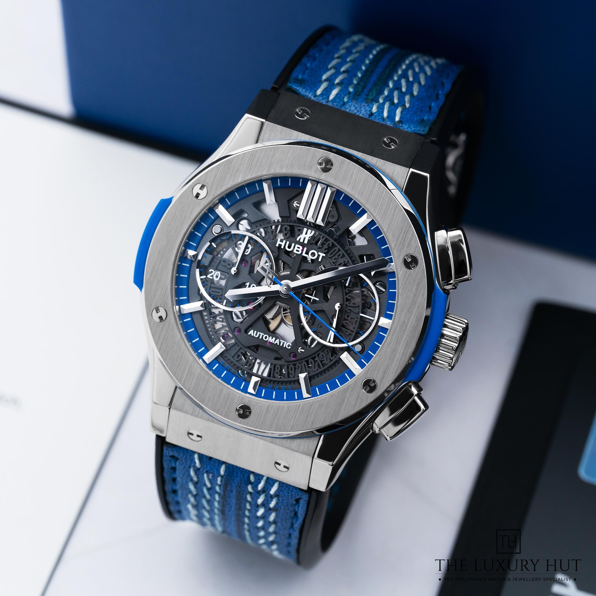 2025/09/Hublot_Classic_Fusion_Aerofusion_Chronograph_ICC_52107-b.jpg