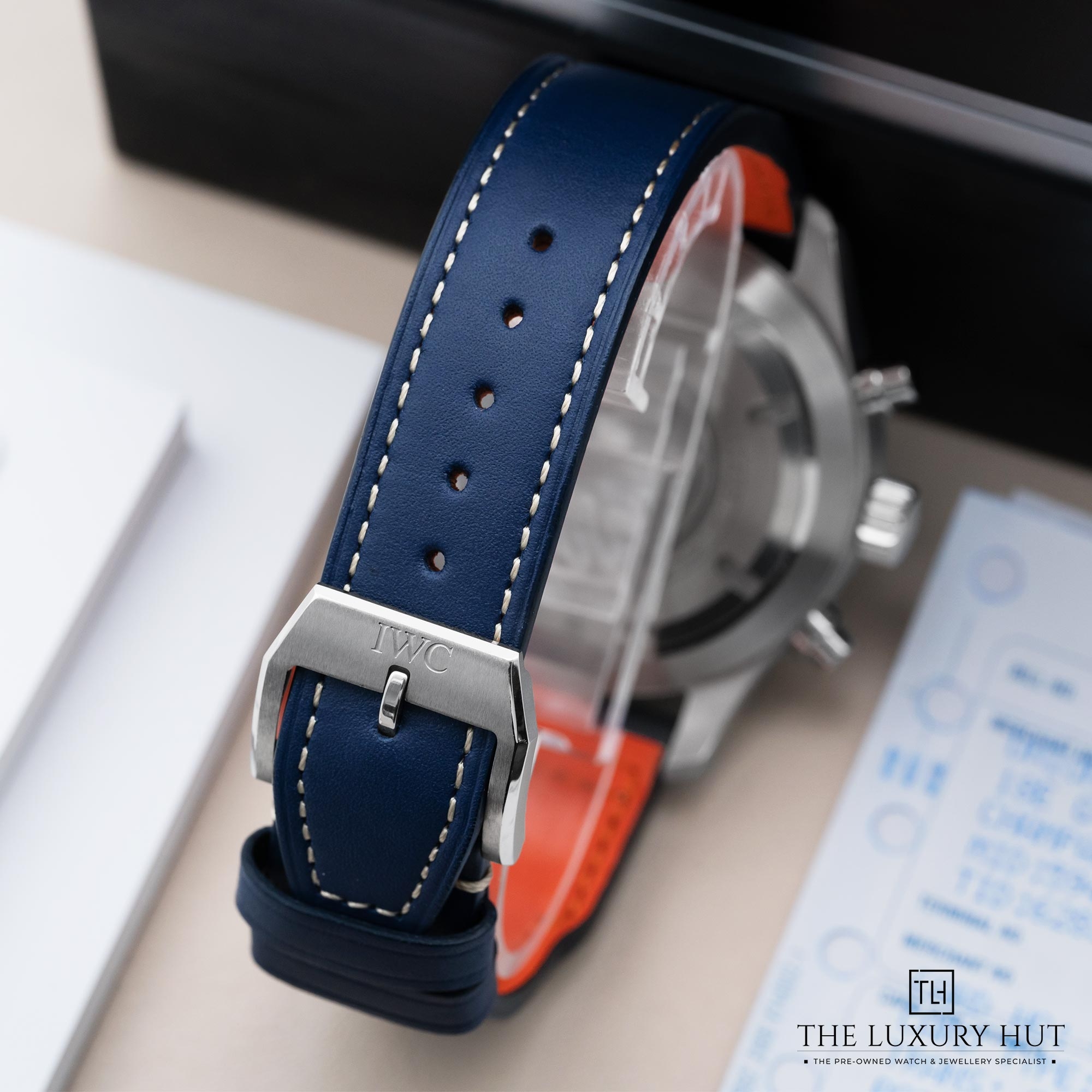 2025/09/IWC_Pilot_Chronograph_Le-Petit-Prince_Steel_Blue_52130-d.jpg
