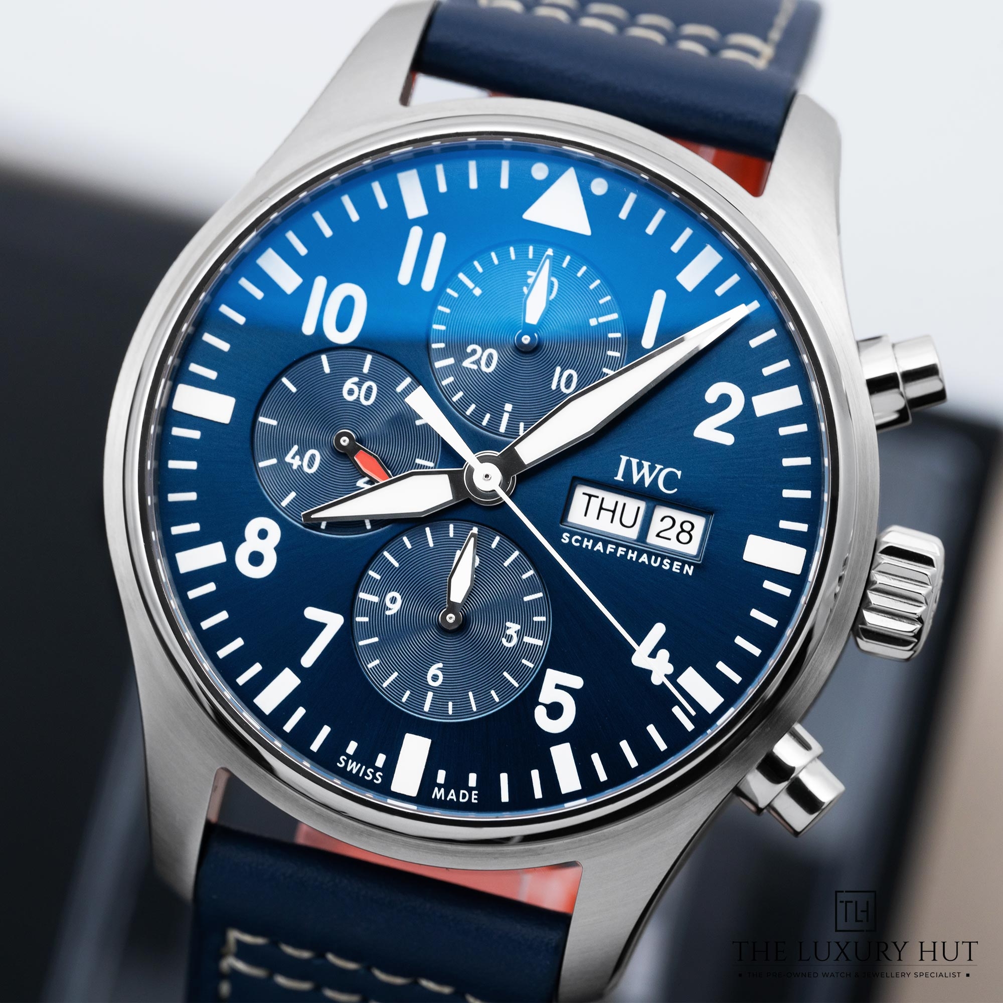 2025/09/IWC_Pilot_Chronograph_Le-Petit-Prince_Steel_Blue_52130-e.jpg