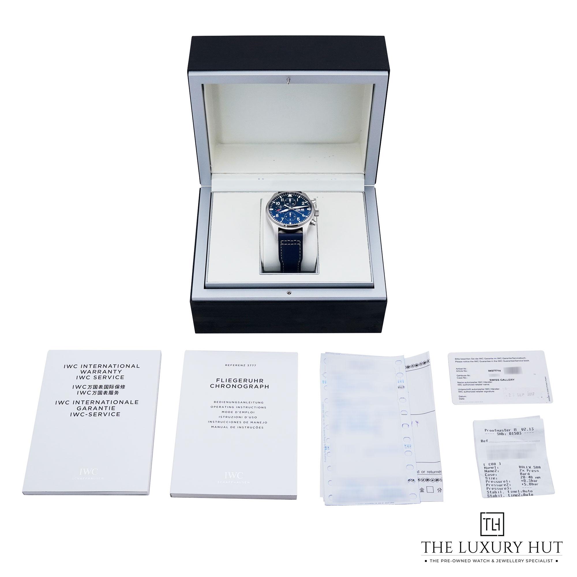 2025/09/IWC_Pilot_Chronograph_Le-Petit-Prince_Steel_Blue_52130-f.jpg