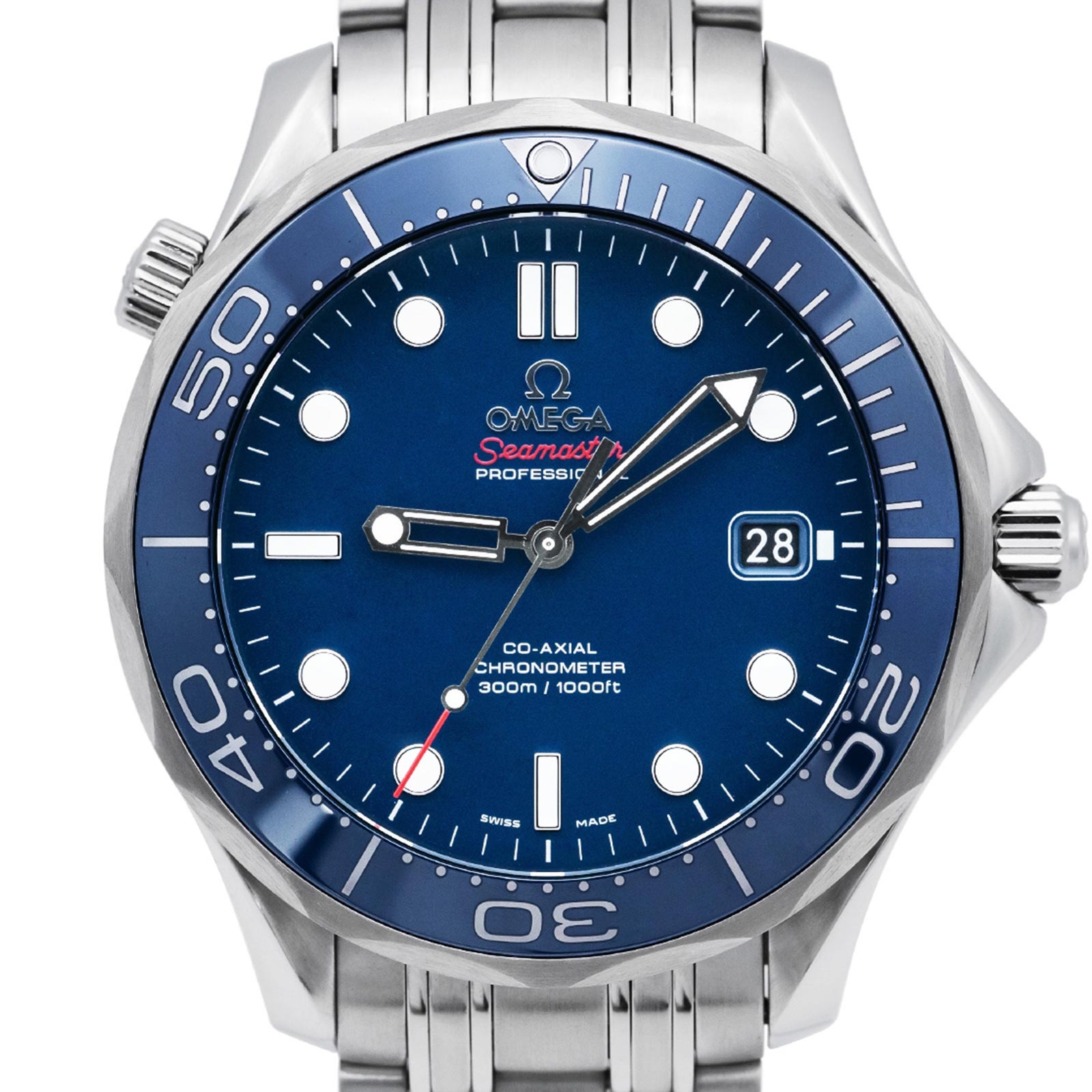 2025/09/Omega_Seamaster_Diver_300M_41mm_Blue_52129-cr.jpg