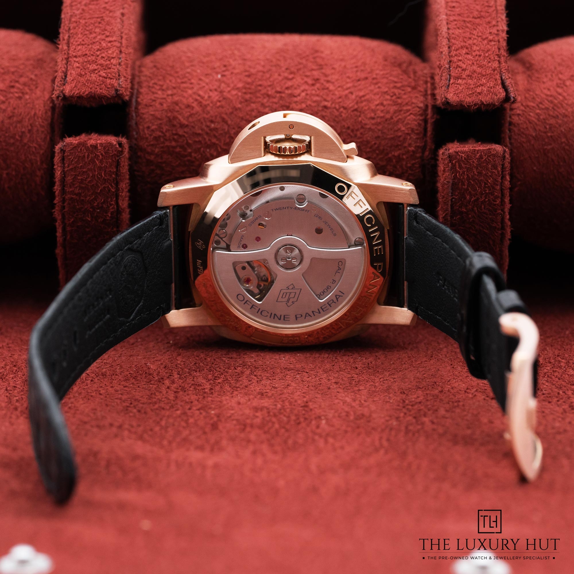 2025/09/Panerai_Luminor_Marina_1950_Rose_Gold_Brown_52073-c.jpg