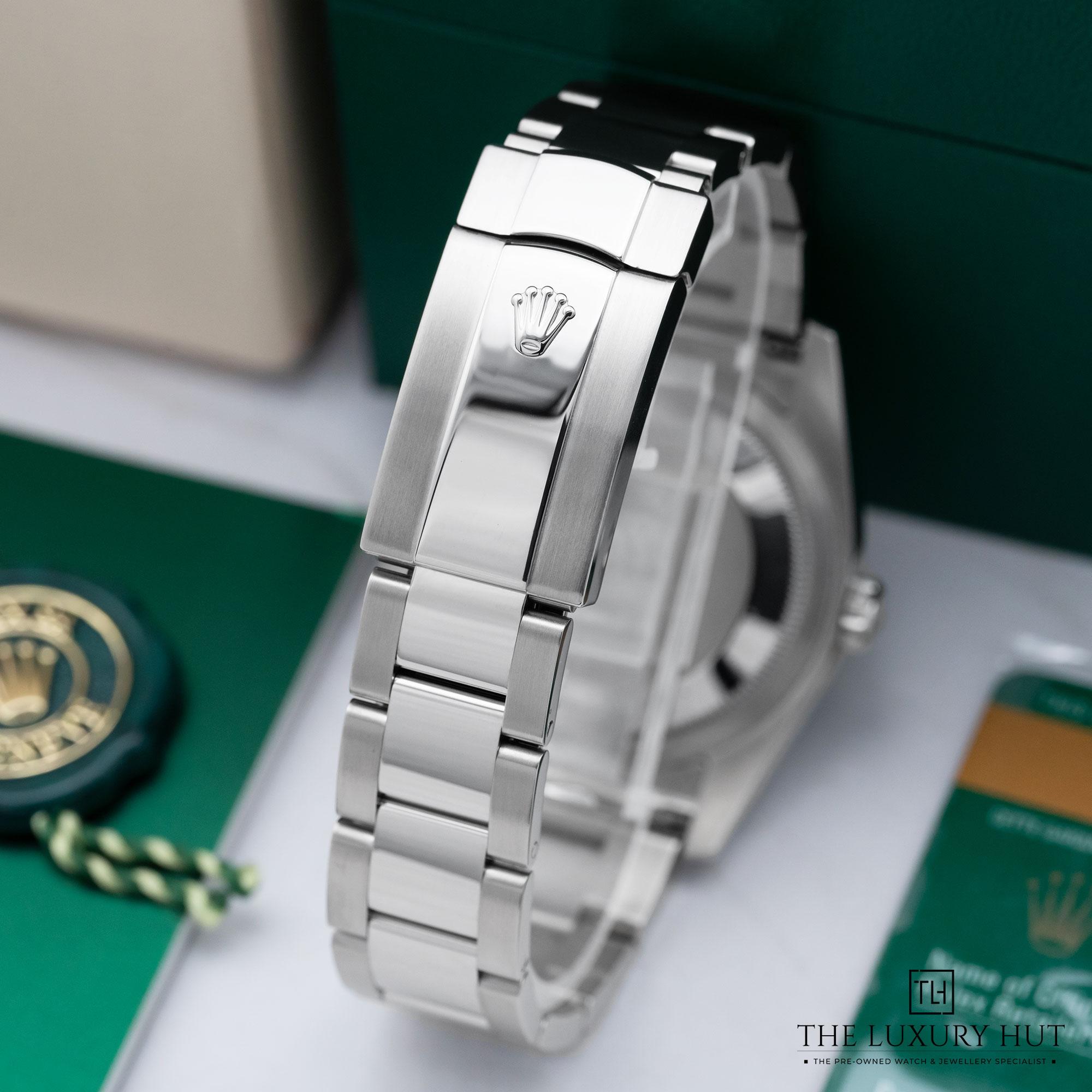 2025/09/Rolex_Datejust_36mm_Steel_Blue_Roman_52071-d.jpg