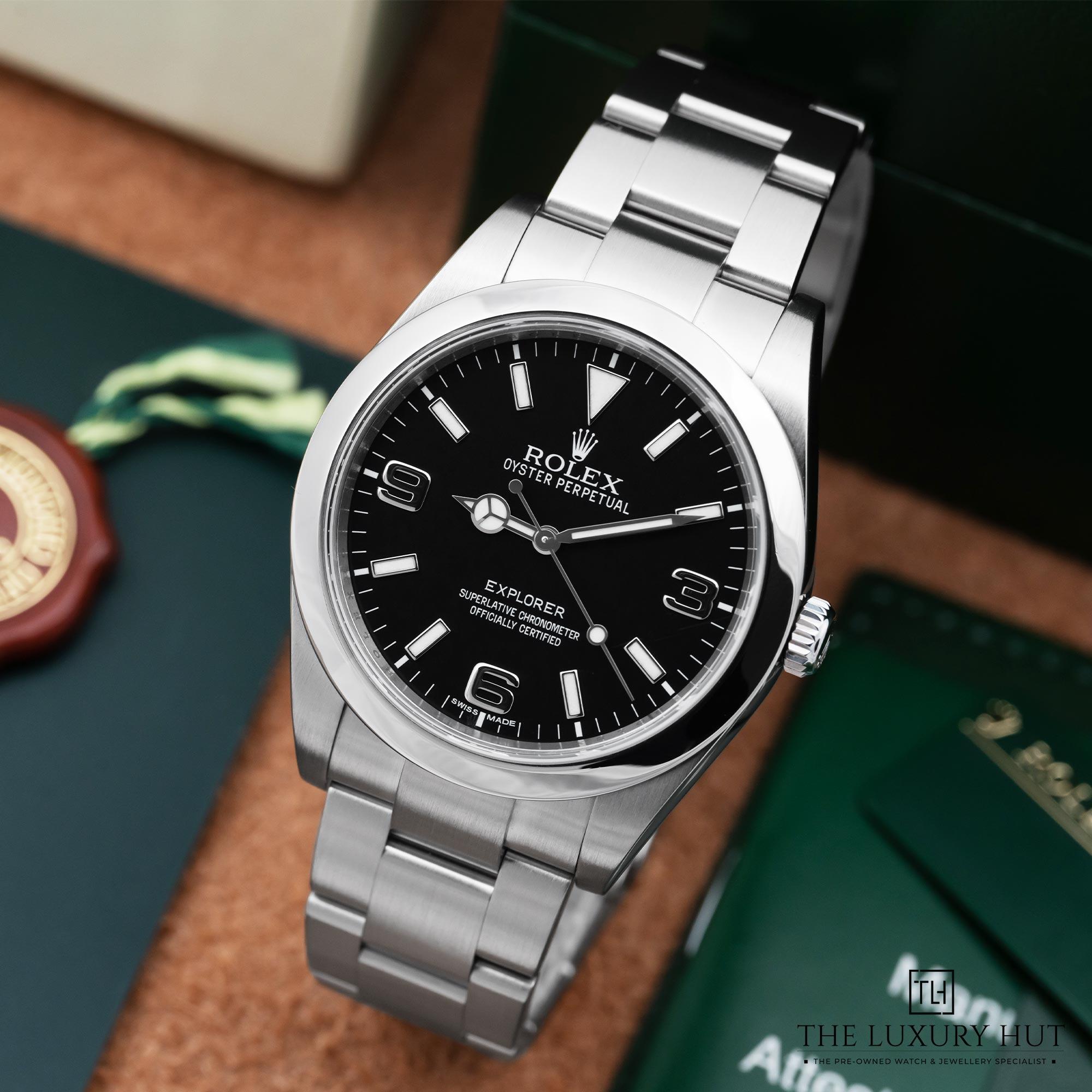 2025/09/Rolex_Explorer_Steel_39mm_Black_MK1_Dial_52192-b.jpg