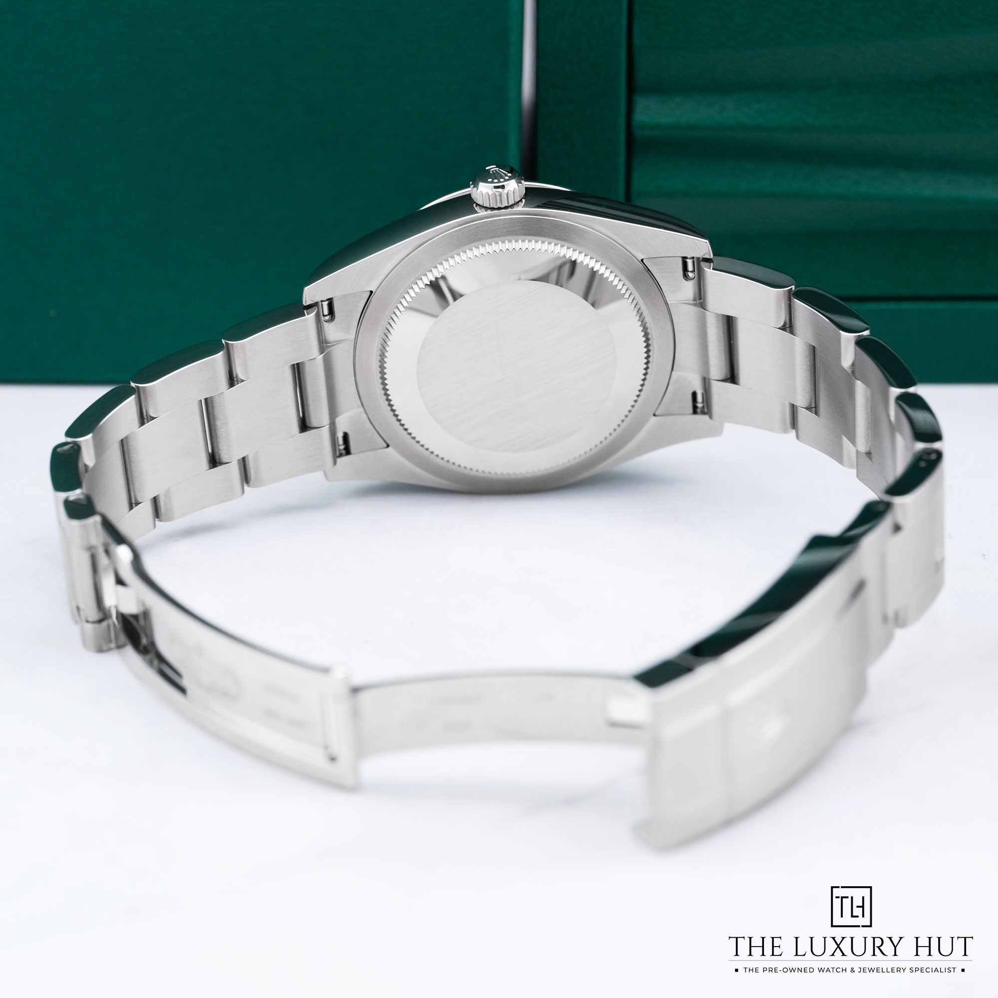 2025/09/Rolex_Oyster_Perpetual_34_Steel_Lavender_52189-c.jpg
