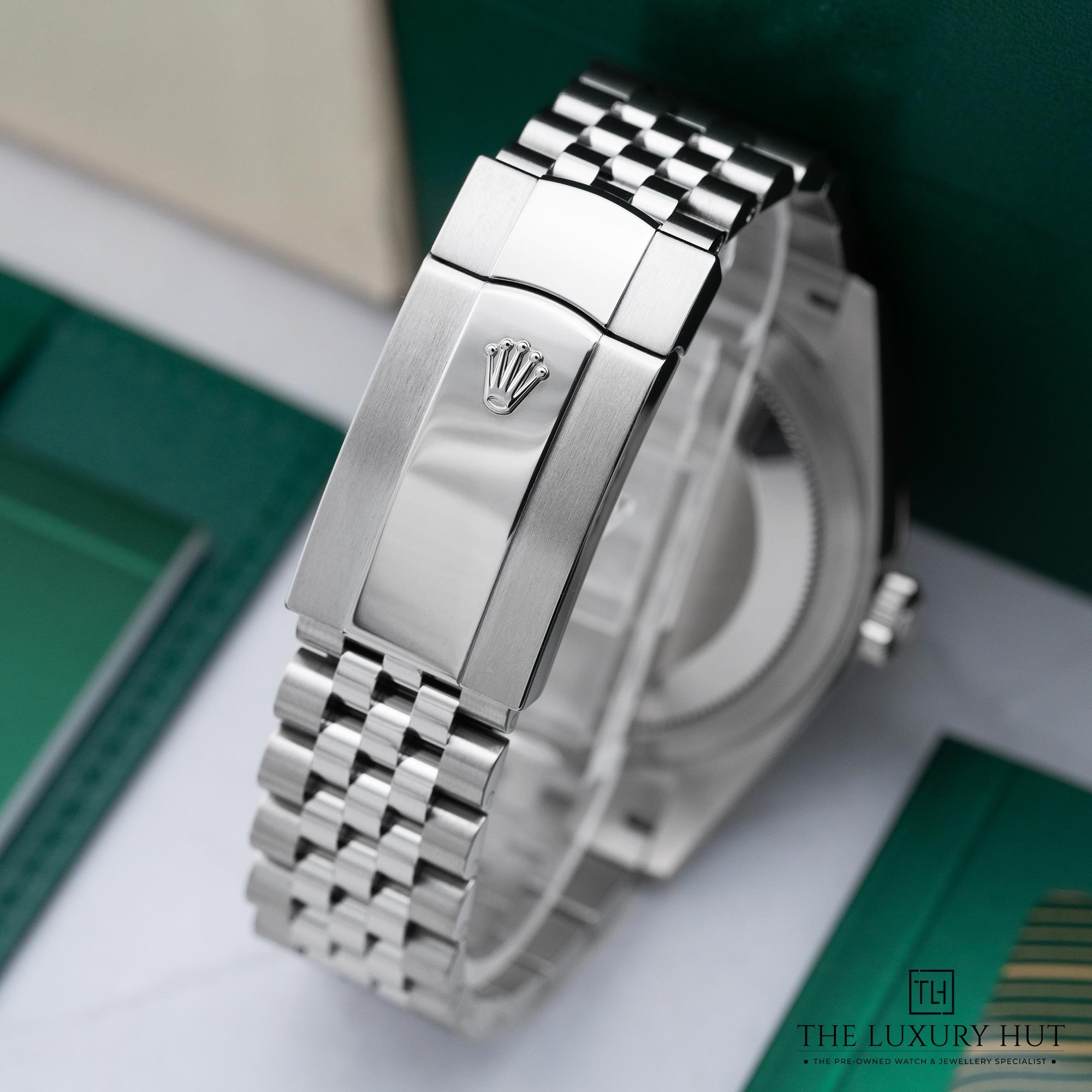2025/09/Rolex_Sky-Dweller_Steel_Jubilee_42_Mint_Green_Dial_52169-d.jpg