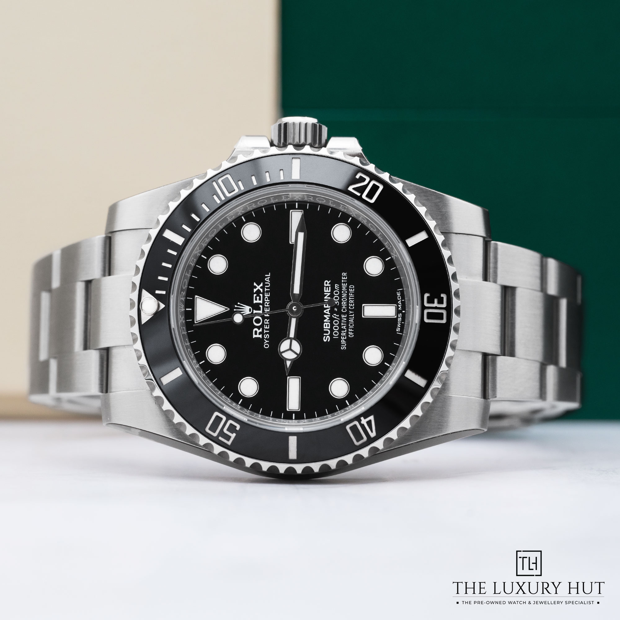 2025/09/Rolex_Submariner_No-Date_Steel_40mm_Black_52184-b.jpg