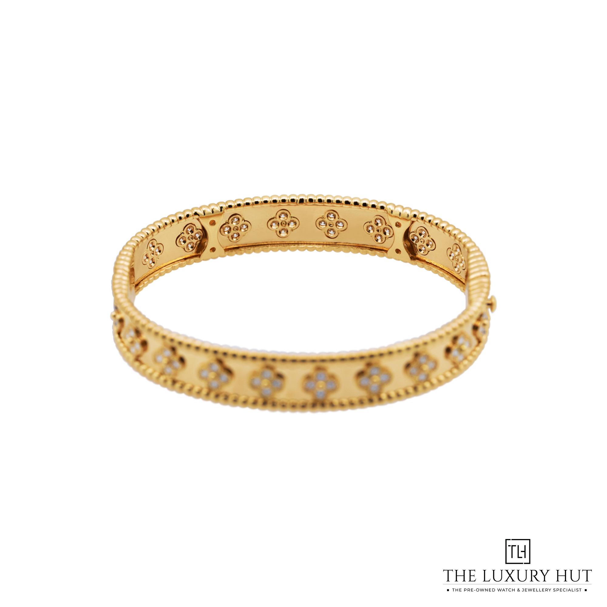 2025/09/Van_Cleef_Yellow_Gold_Diamond_Perlee_Bracelet_LB686-b.jpg