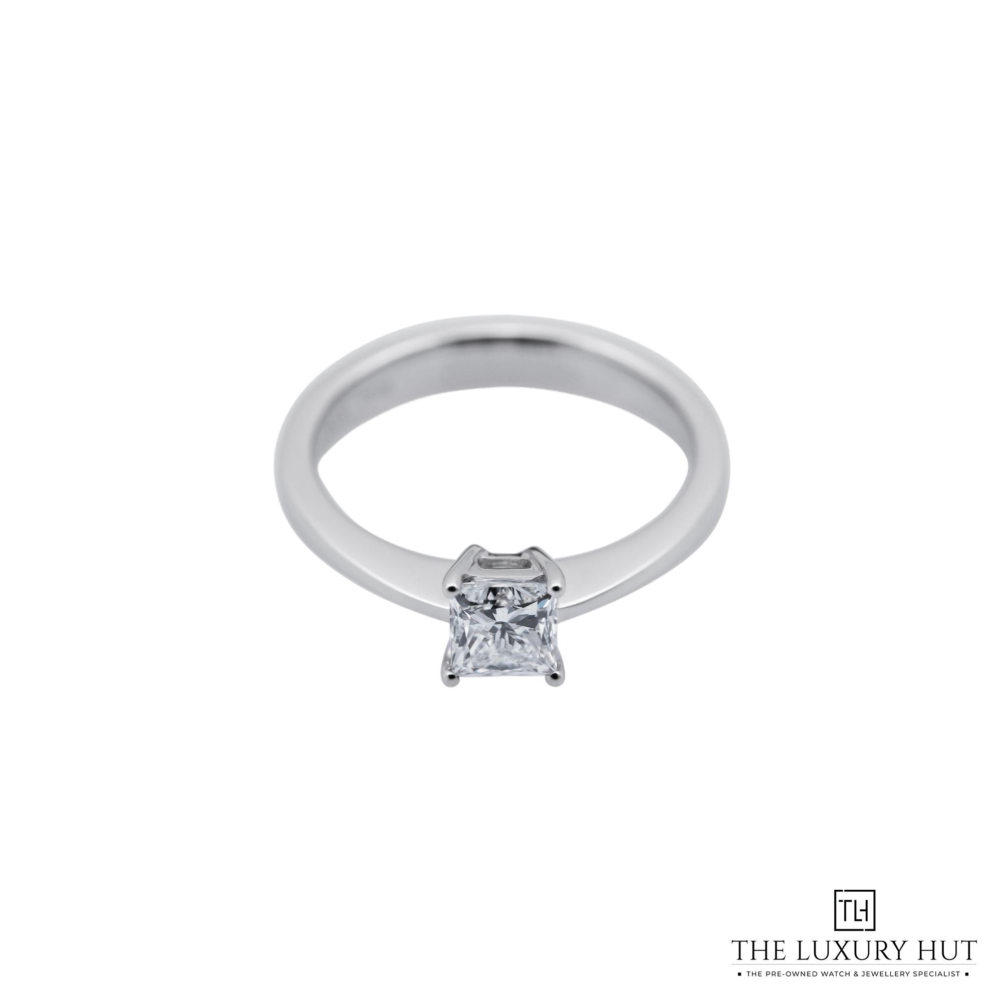 2025/09/White_Gold_0.75ct_Diamond_Solitaire_Ring_52076-a.jpg