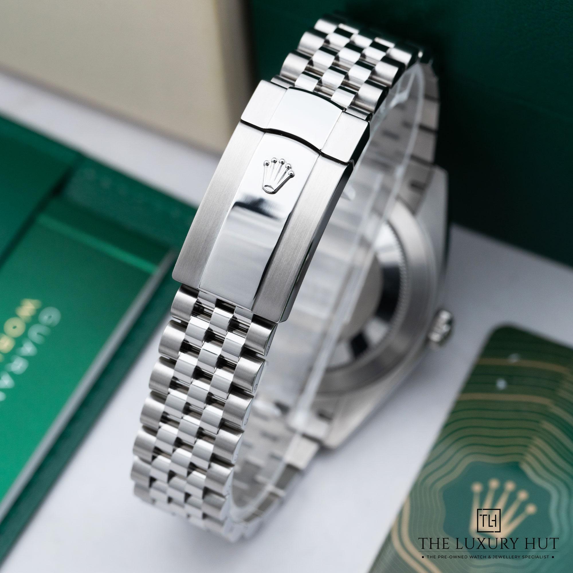 2025/10/17902194-3a4f-4662-b407-ebbf6b507a35Rolex_Datejust_41mm_Rhodium_Diamond_Dial_52275-c.jpg
