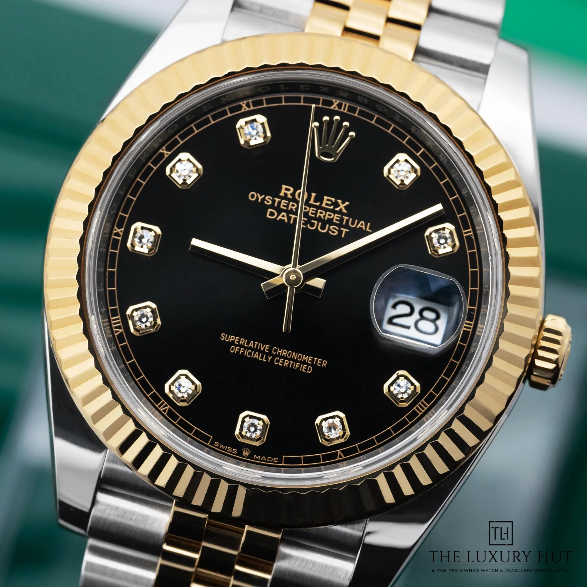 2025/10/2a31e108-7d0f-40e6-8ab7-2bb3b523ddd1Rolex_Datejust_41mm_Bi-Metal_Black_Diamond__Update_52075-e.webp