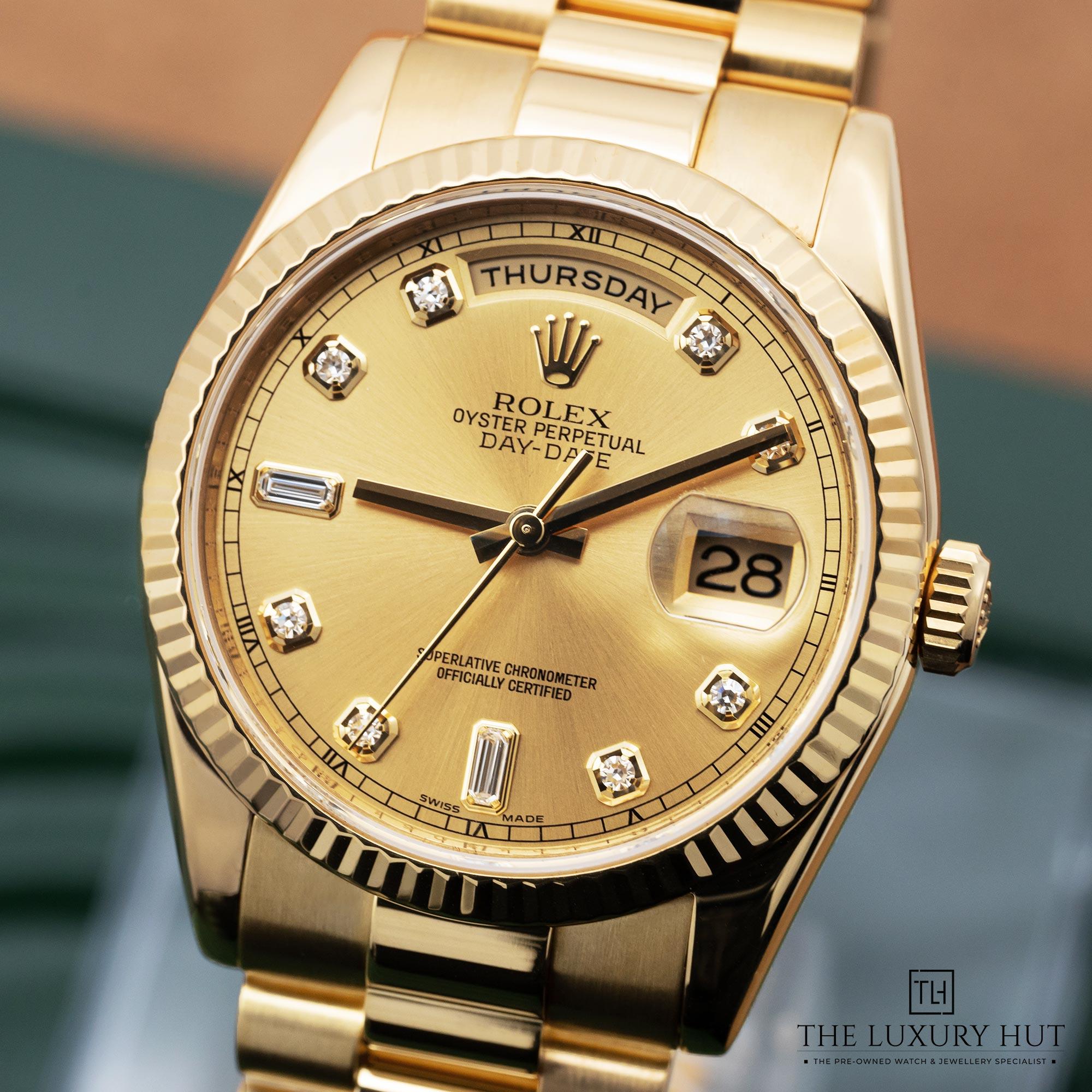 2025/10/77c4028e-07b1-48c1-b734-4fae39e12383Rolex-Day-Date-36-18ct-Yellow-Gold-Champagne-Diamond-52210-e.jpg