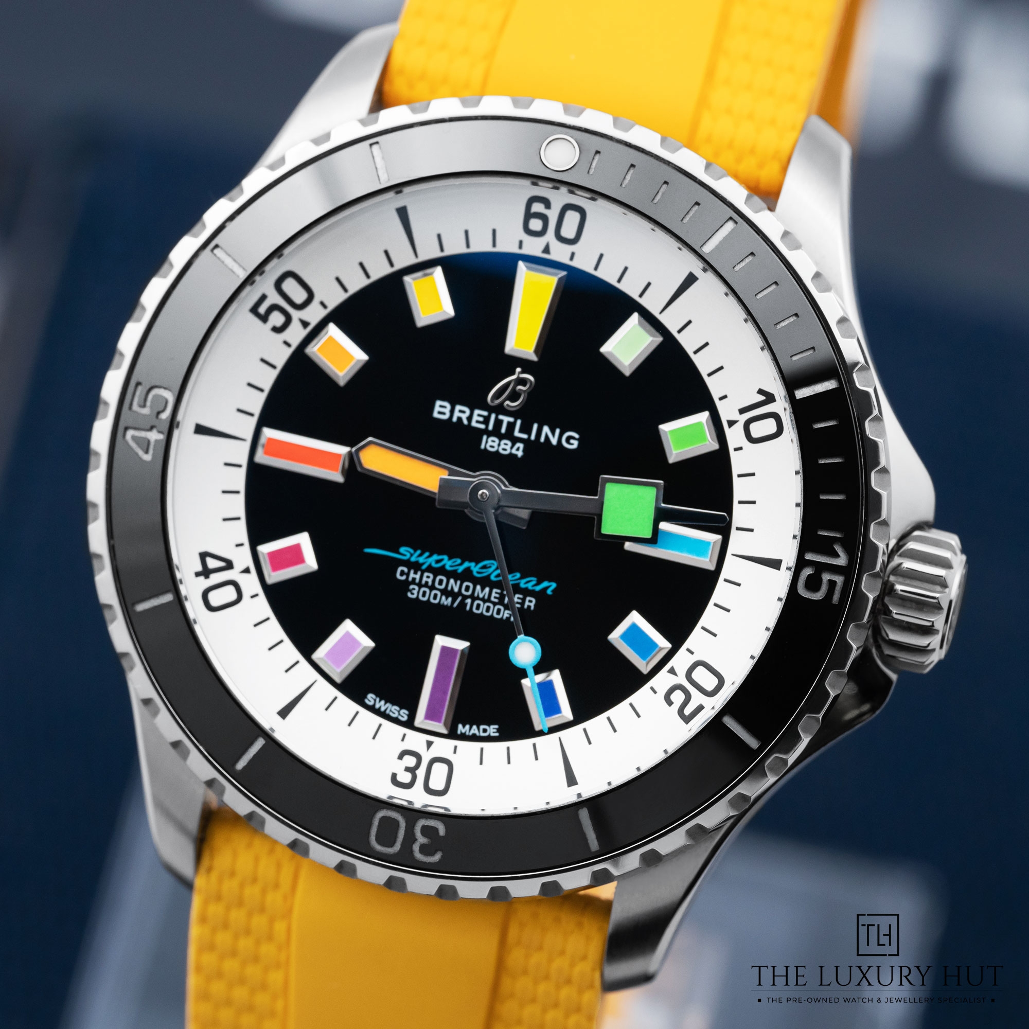 2025/10/Breitling_Superocean_42mm_Steel_Black_52238-e.jpg