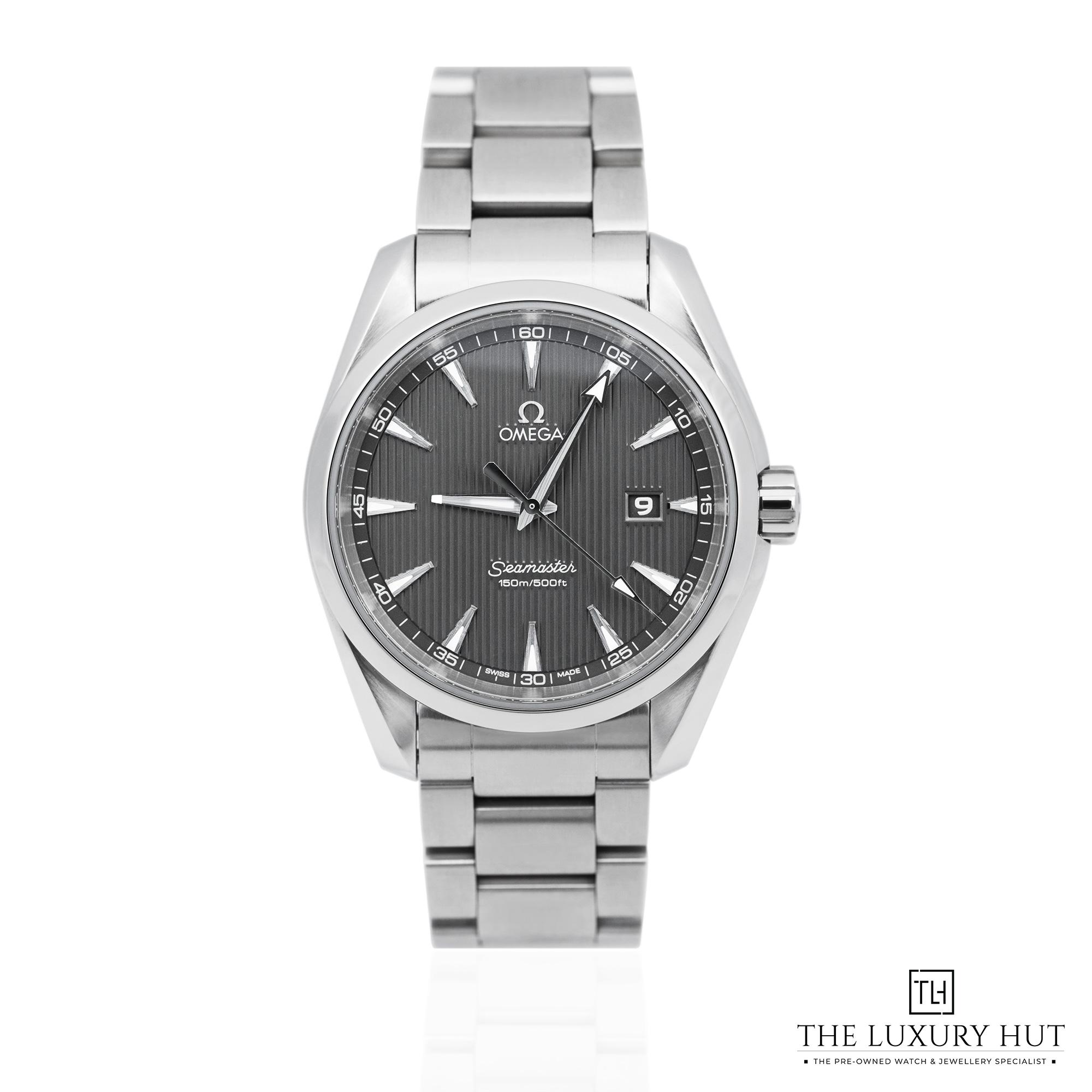 2025/10/Omega_Seamaster_Aqua_Terra_150M_Steel_Grey_52207-a.jpg