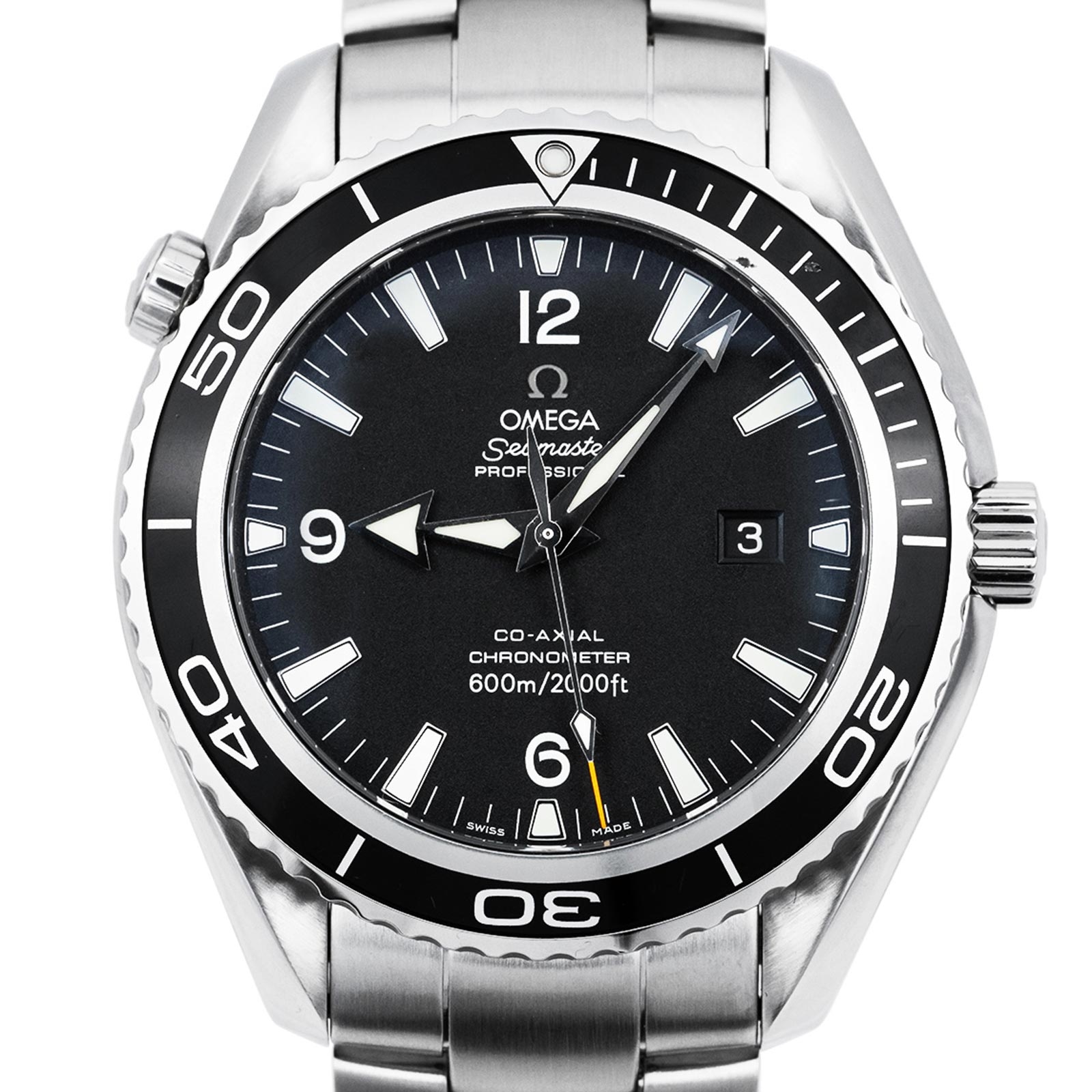 2025/10/Omega_Seamaster_Planet_Ocean_Steel_45.5_Black_52228-cr.jpg