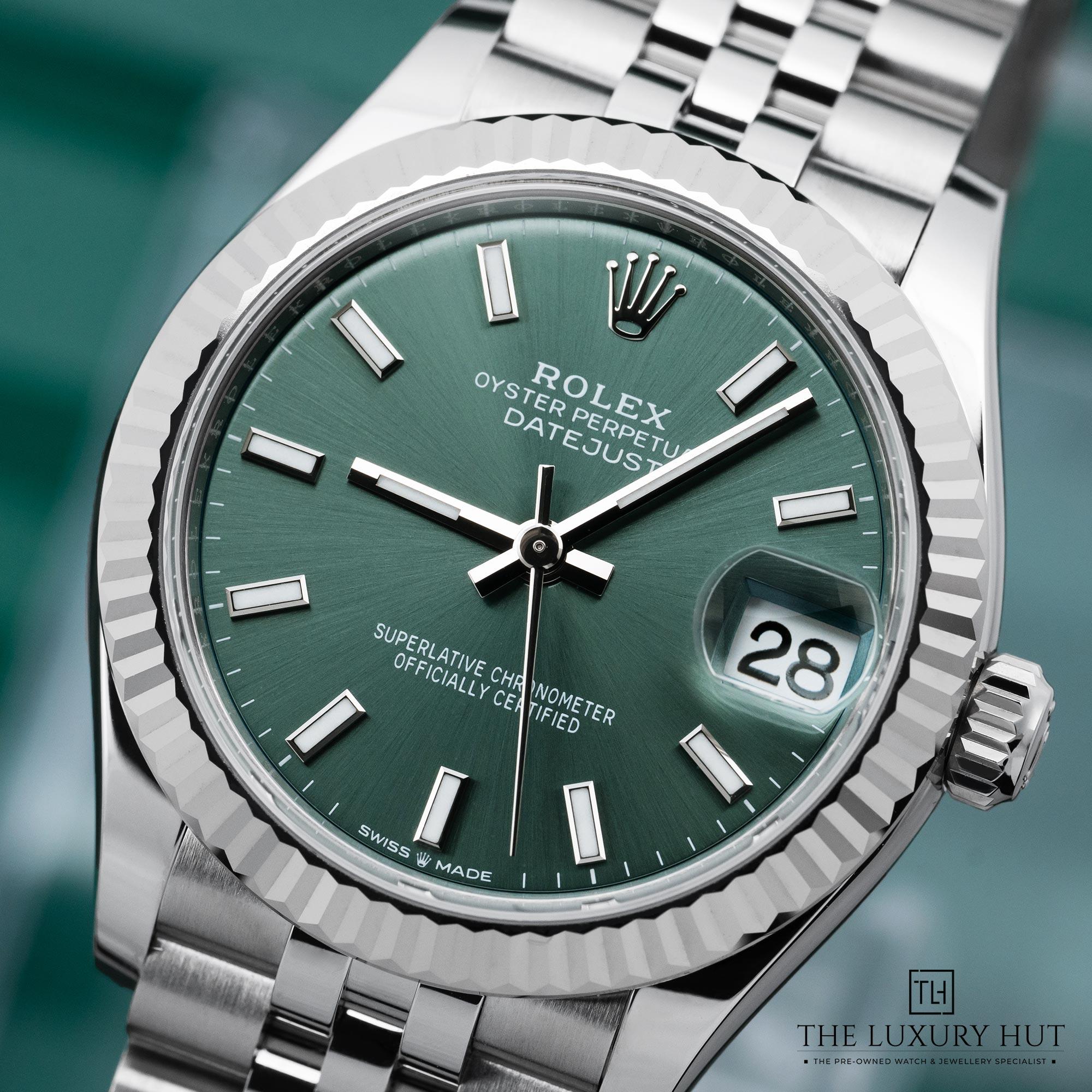 2025/10/Rolex_Datejust_31_Mint_Green_Dial_LB714-e.jpg