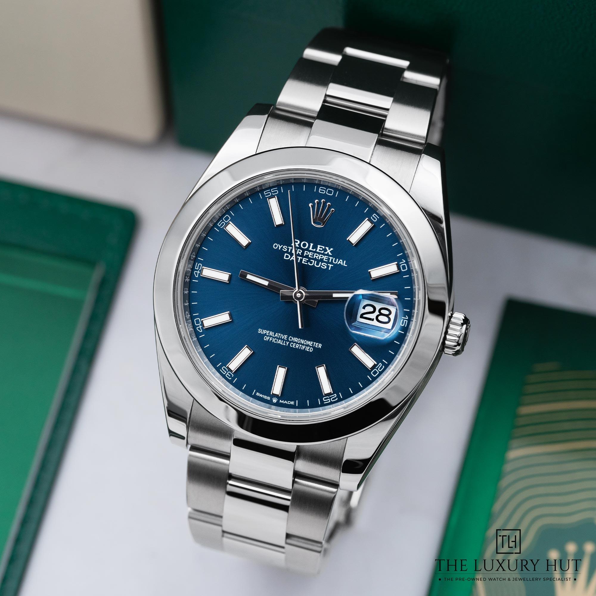 2025/10/Rolex_Datejust_41mm_Steel_Blue_Dial_52200-b.jpg