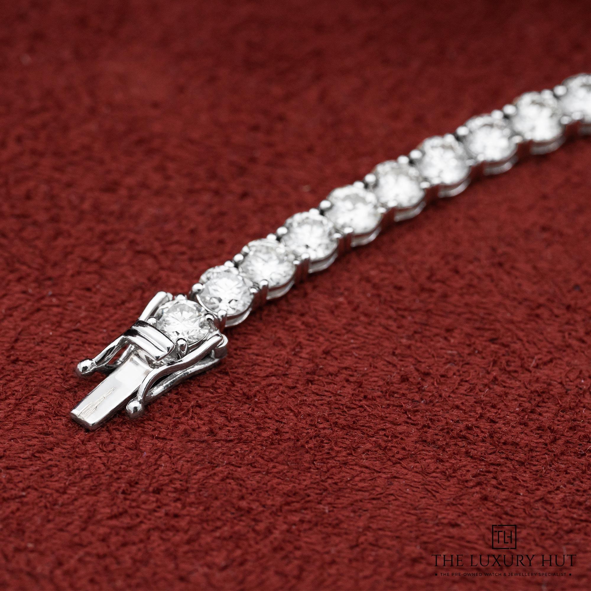 2025/10/c051c664-9494-402e-b2d7-e4911ceeb71518ct_White_Gold_13.5ct_Diamond_Tennis_Bracelet_52288-c.jpg