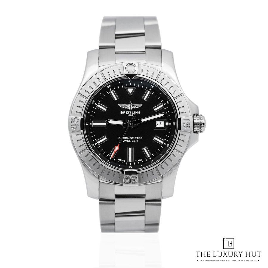 Breitling Avenger Automatic 43 Steel Black Baton Dial