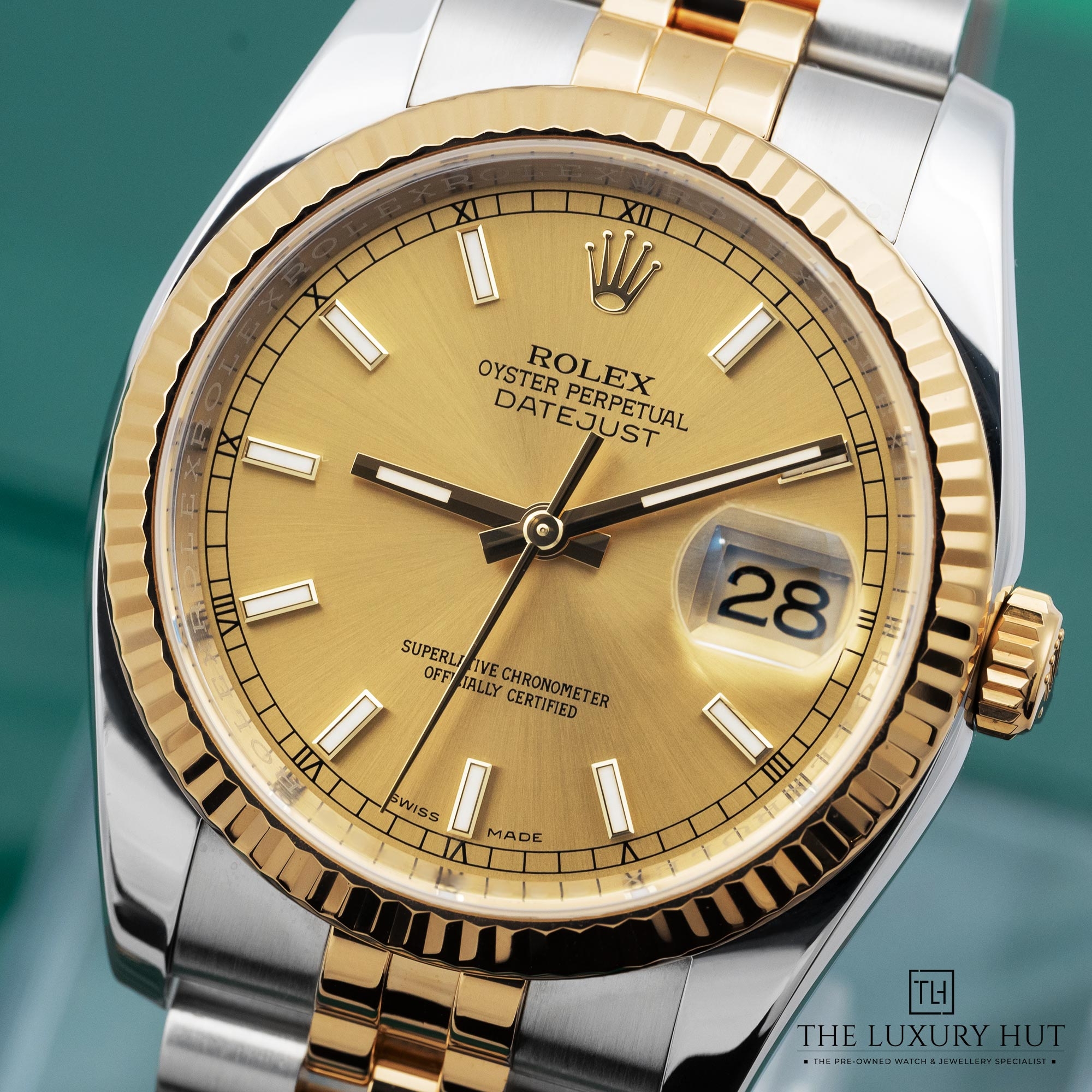2025/10/feb17221-640f-407e-ba53-cd5b627a082bRolex-datejust-36-bi-metal-champagne-baton-dial-52246-e.jpg