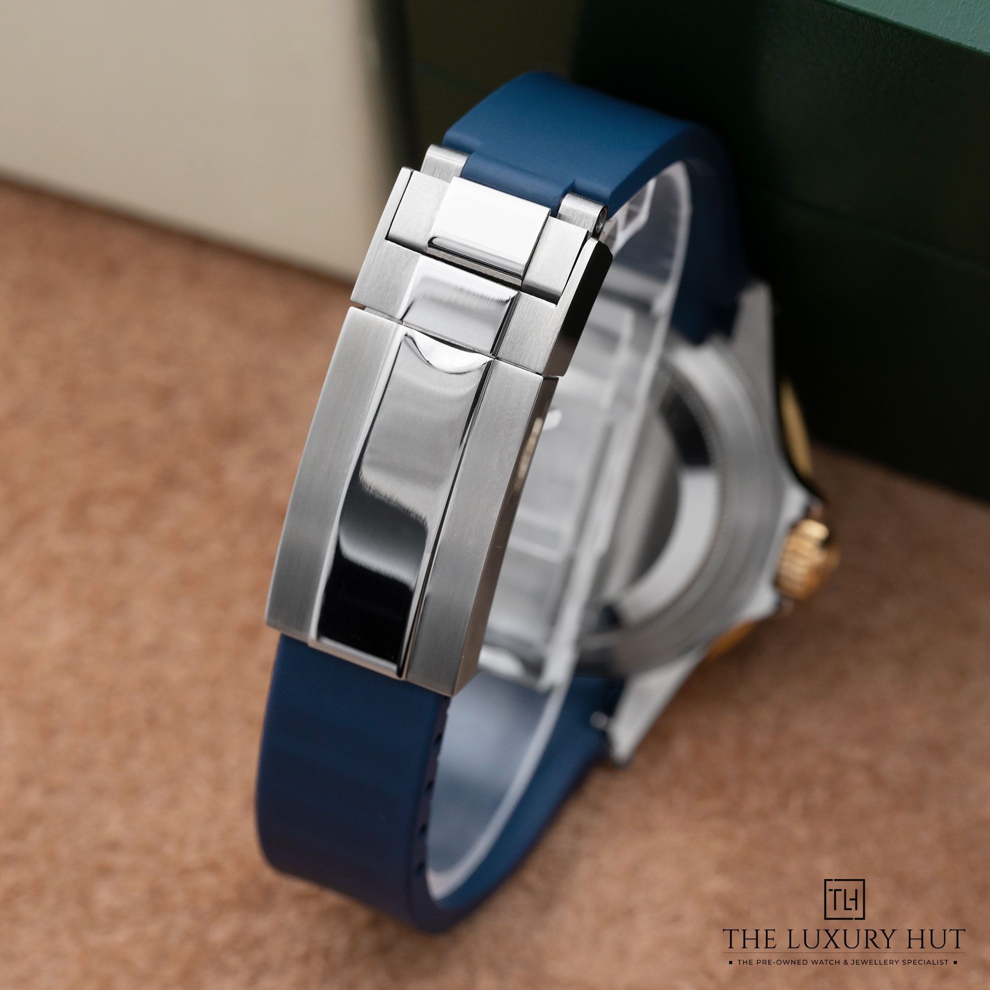 2025/11/2f240e58-4b14-4431-8890-5d88aa5e3b29Rolex_Submariner_Date_Bi-Metal_Blue_Update_51419-dd.jpg