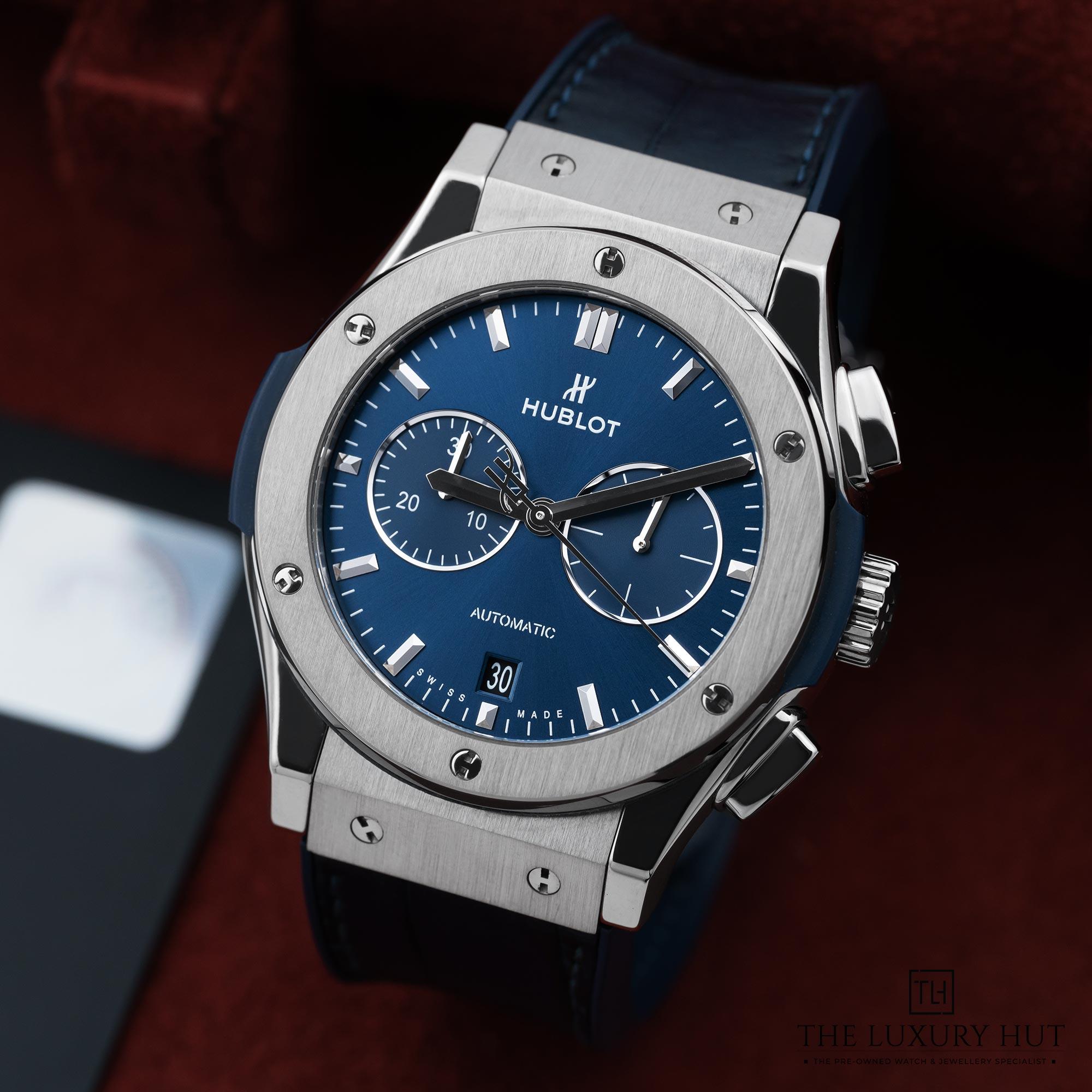2025/11/31b22e90-834f-4aee-a8d2-b1aff85bb594Hublot_Classic_Fusion_Blue_Titanium_42mm_Blue_52270-b.jpg