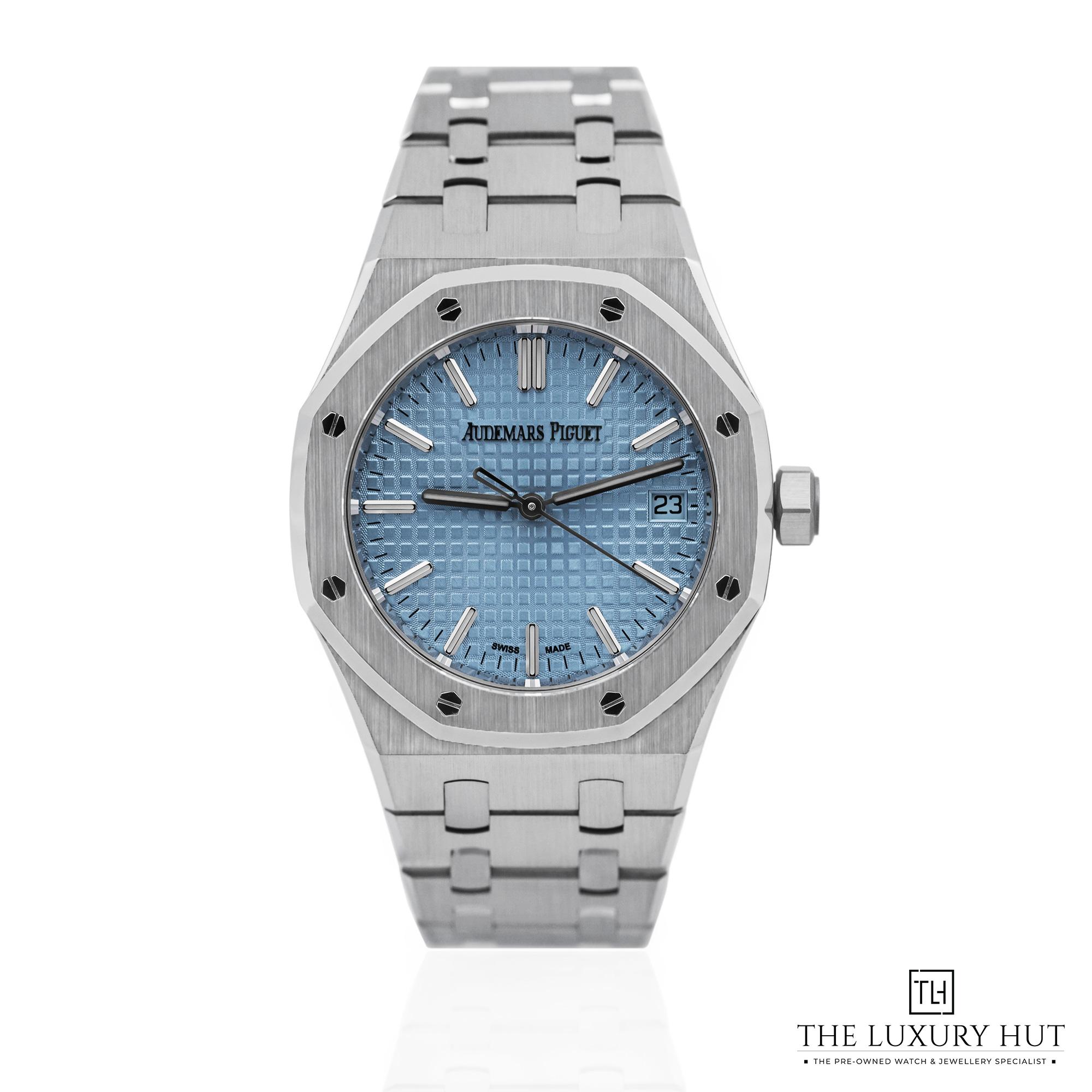 2025/11/493543e4-7d49-4420-91a1-b1d4b2bd17f5Audemars_Piguet_Royal_Oak_37mm_Ice_Blue_Dial_NewUpdate_LB702-aa.jpg