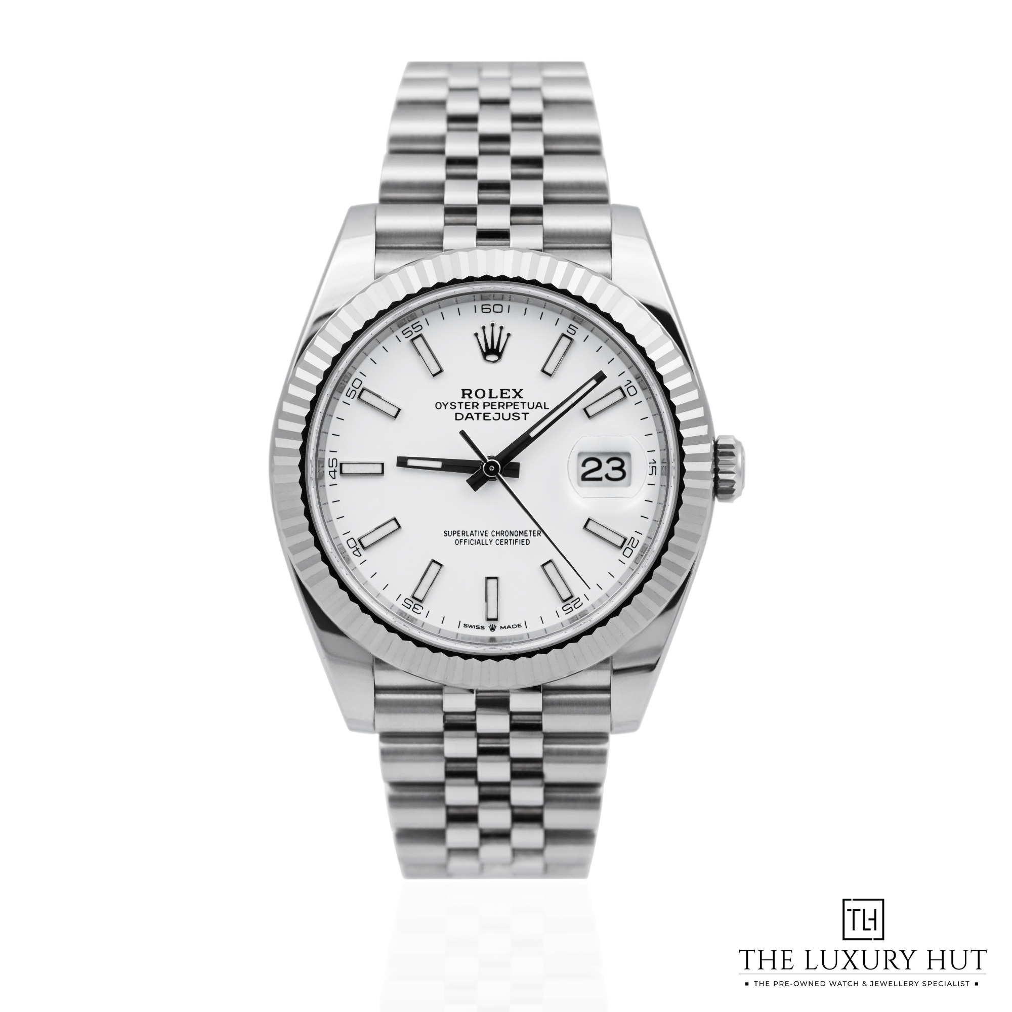 2025/11/664b7a68-7308-4b91-bccd-bccf6aa79094Rolex_Datejust_41mm_White_Baton_Dial_LB735-a.jpg