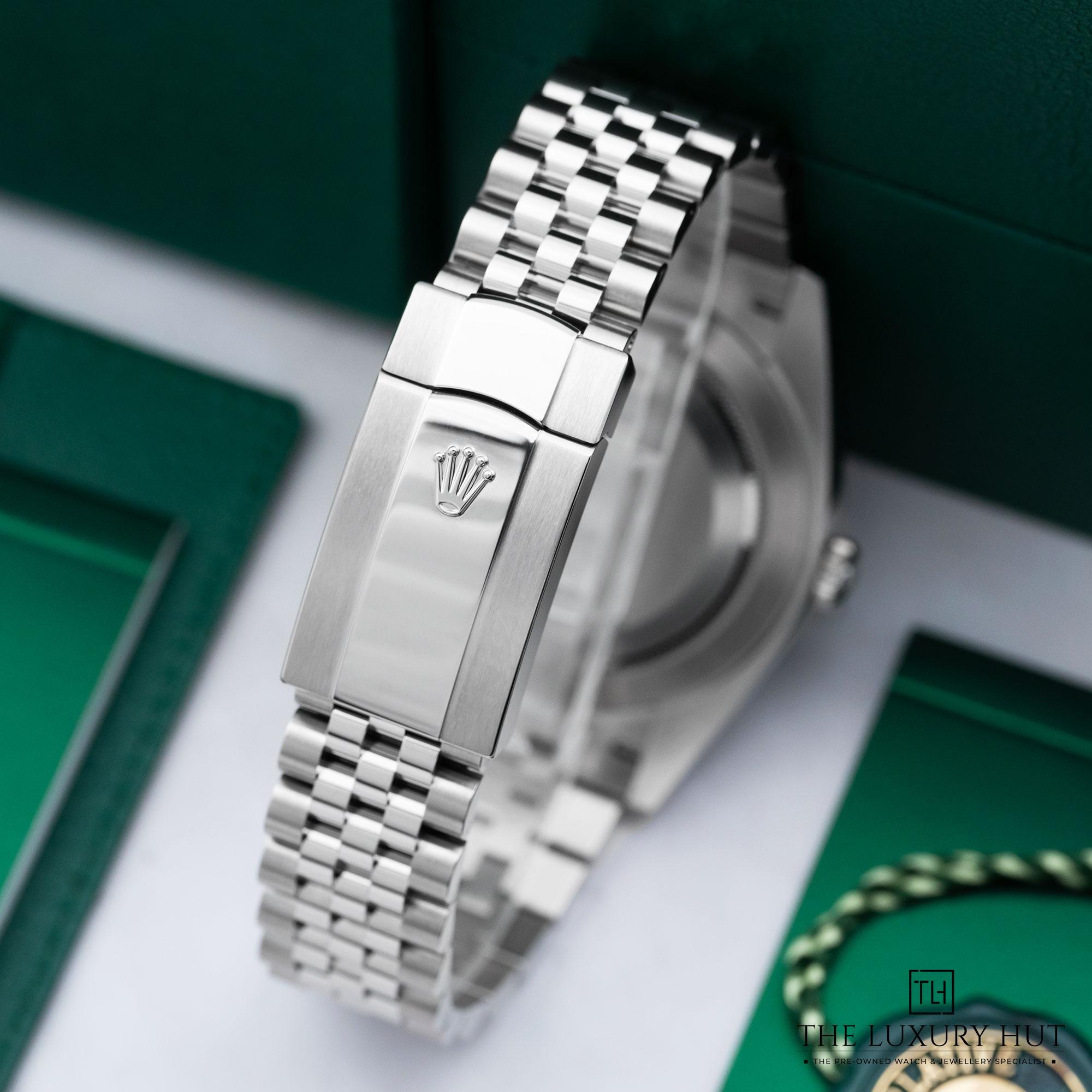 2025/11/7a876d22-7f57-4477-9b50-e6bd58398f3aRolex_Datejust_41_Steel_White_Gold_White_Roman_52265-d.jpg