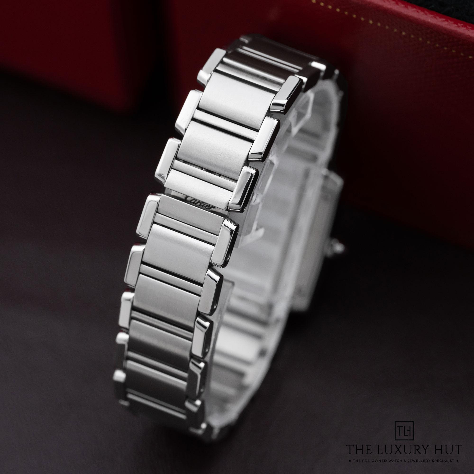 2025/11/ce547bab-6b76-48a3-85f2-05110592e186Cartier_Tank_Francaise_Steel_Pink_MOP_52333-d.jpg