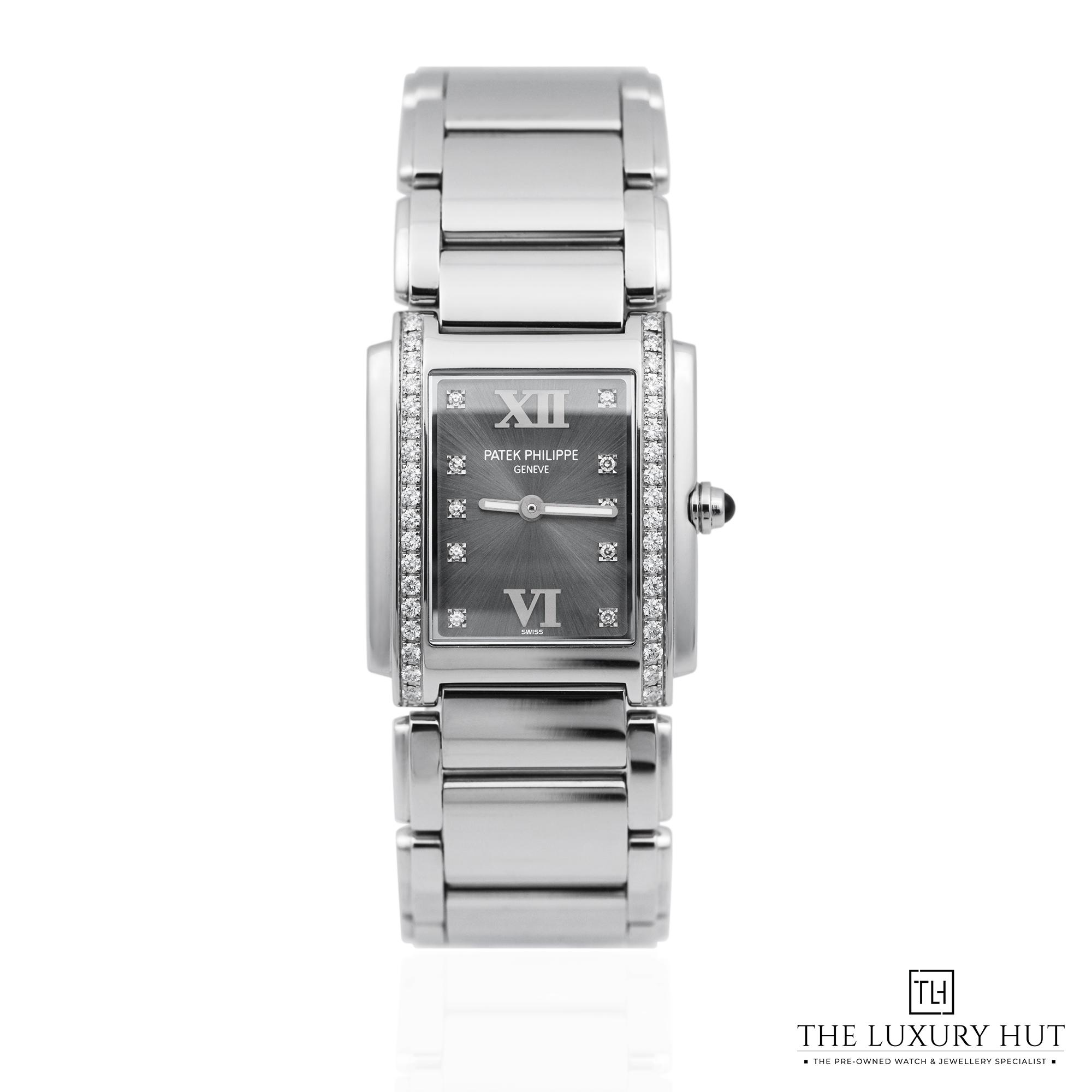 2025/11/f0f95e2d-5cd2-4c85-823e-eece97b54c12Patek_Philippe_Twenty~4_Steel_Grey_Diamond_Dial_52310-a.jpg