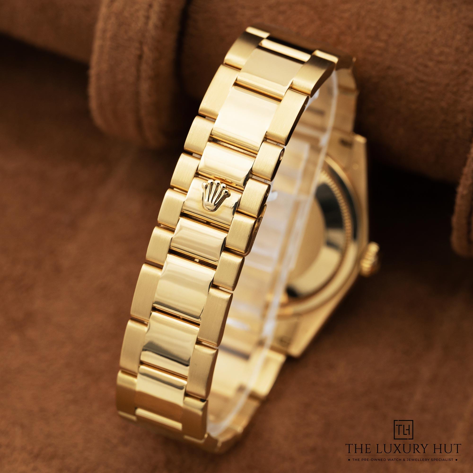 2025/11/f1dfb303-f42d-4b68-9544-0346342ebd6cRolex_Day-Date_36_Gold_Champagne_Diamond_Dial_Update_LB487-d.jpg