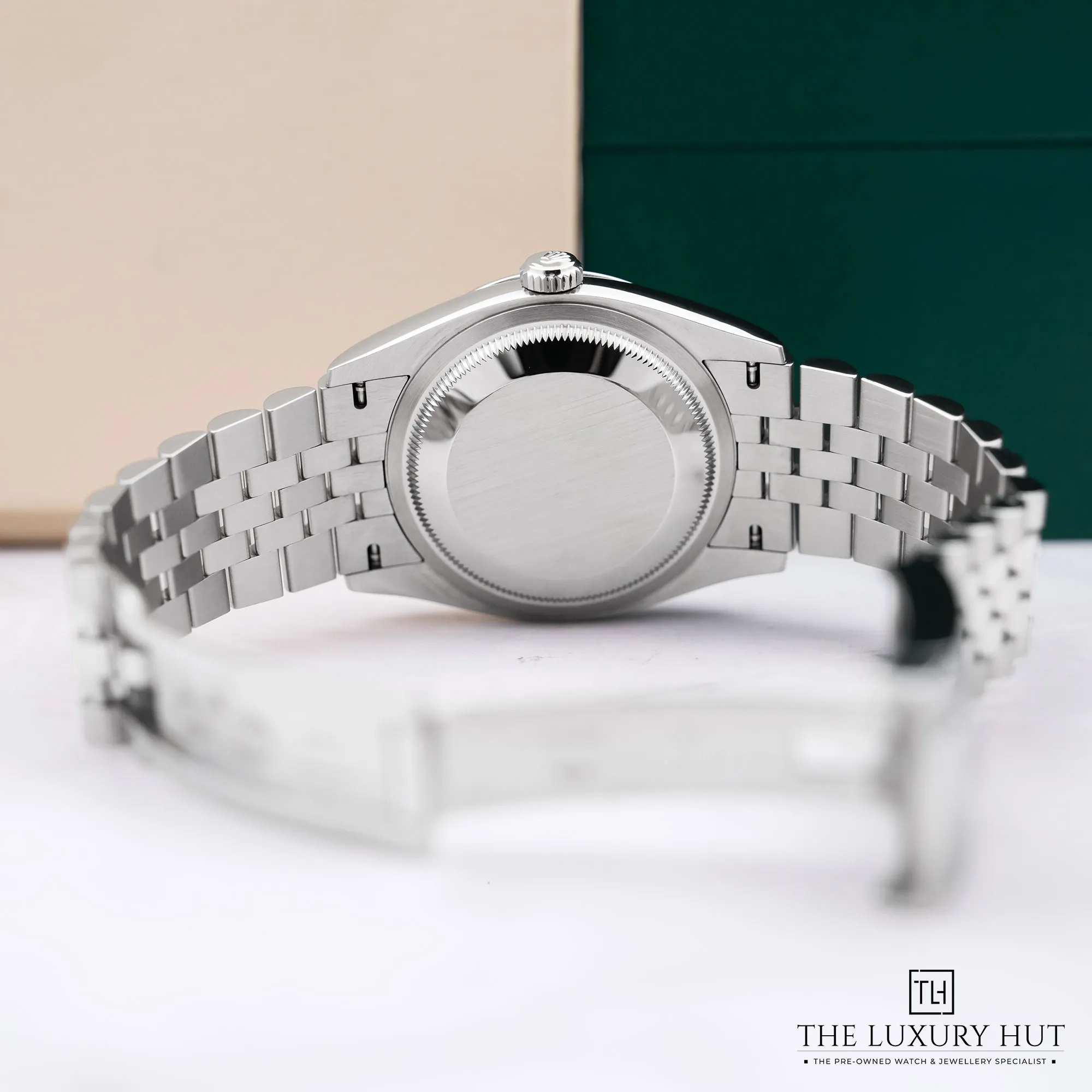 2025/12/06e9d5c2-4d82-4e86-a57e-ca5937d650adRolex_Datejust_36_Steel_White_Dial_52460-c.jpg.webp