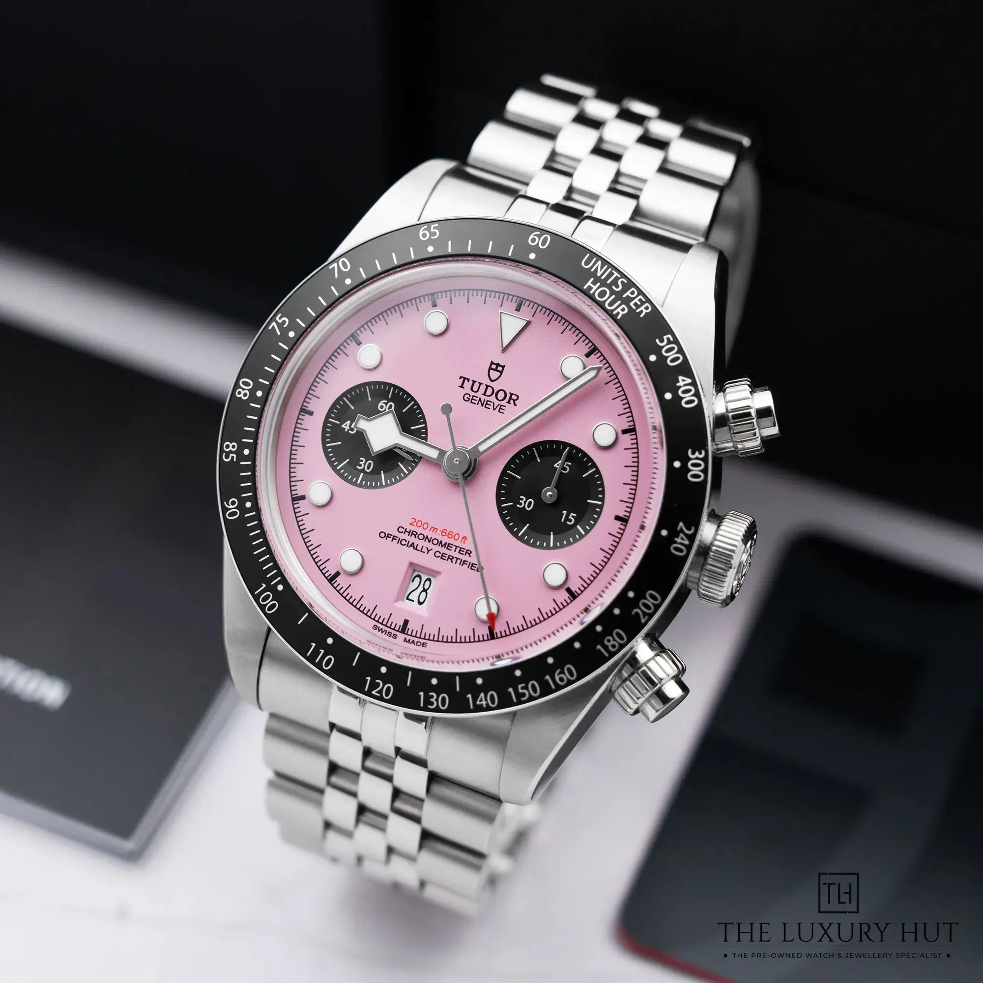 2025/12/0d379cf8-f5e4-46ac-b2ed-2ee139a527e4Tudor_Black_Bay_Chrono_Steel_41mm_Pink_Dial_52517-b.jpg.webp