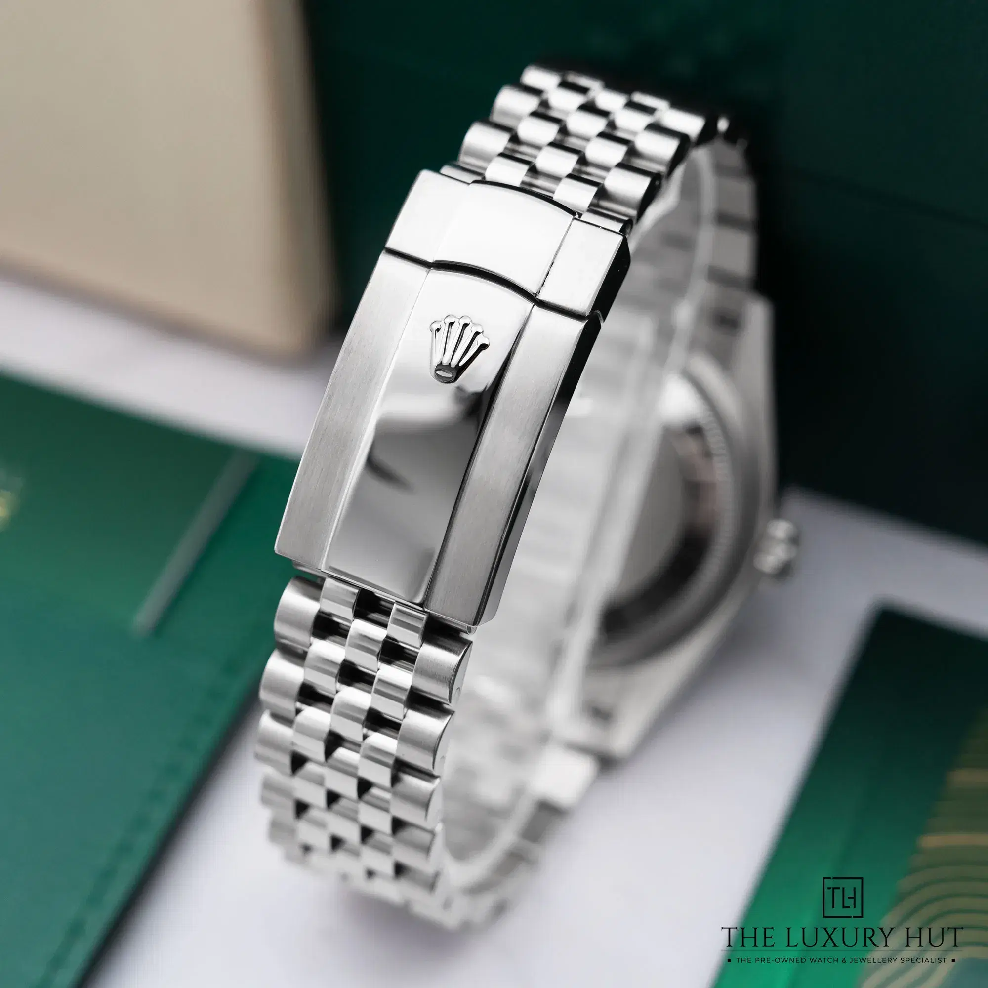 2025/12/18391116-01c7-472a-9385-b8d08c6fec5cRolex_Datejust_36_Steel_White_Dial_52460-d.jpg.webp