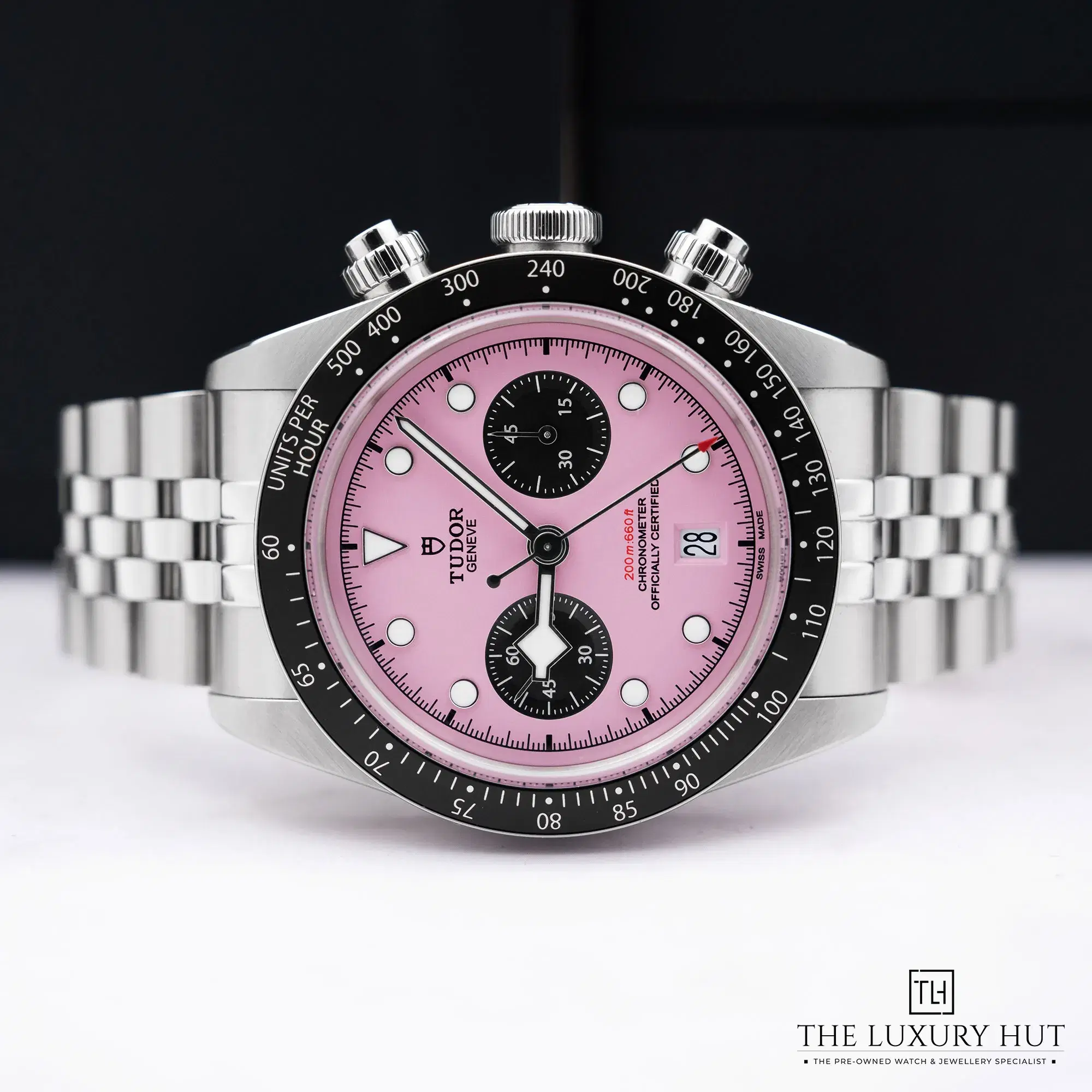 2025/12/23ea8d4c-c1ac-4672-af81-66a2e3f4af3aTudor_Black_Bay_Chrono_Steel_41mm_Pink_Dial_52517-c.jpg.webp