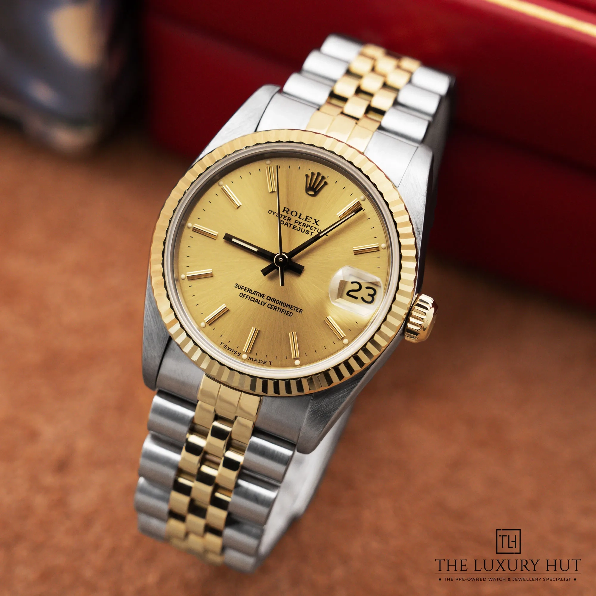 2025/12/2449715b-1c9a-4e7b-83a0-dda224e426cbRolex_Datejust_31_Steel_Gold_Champagne_Baton_52453-b.jpg.webp