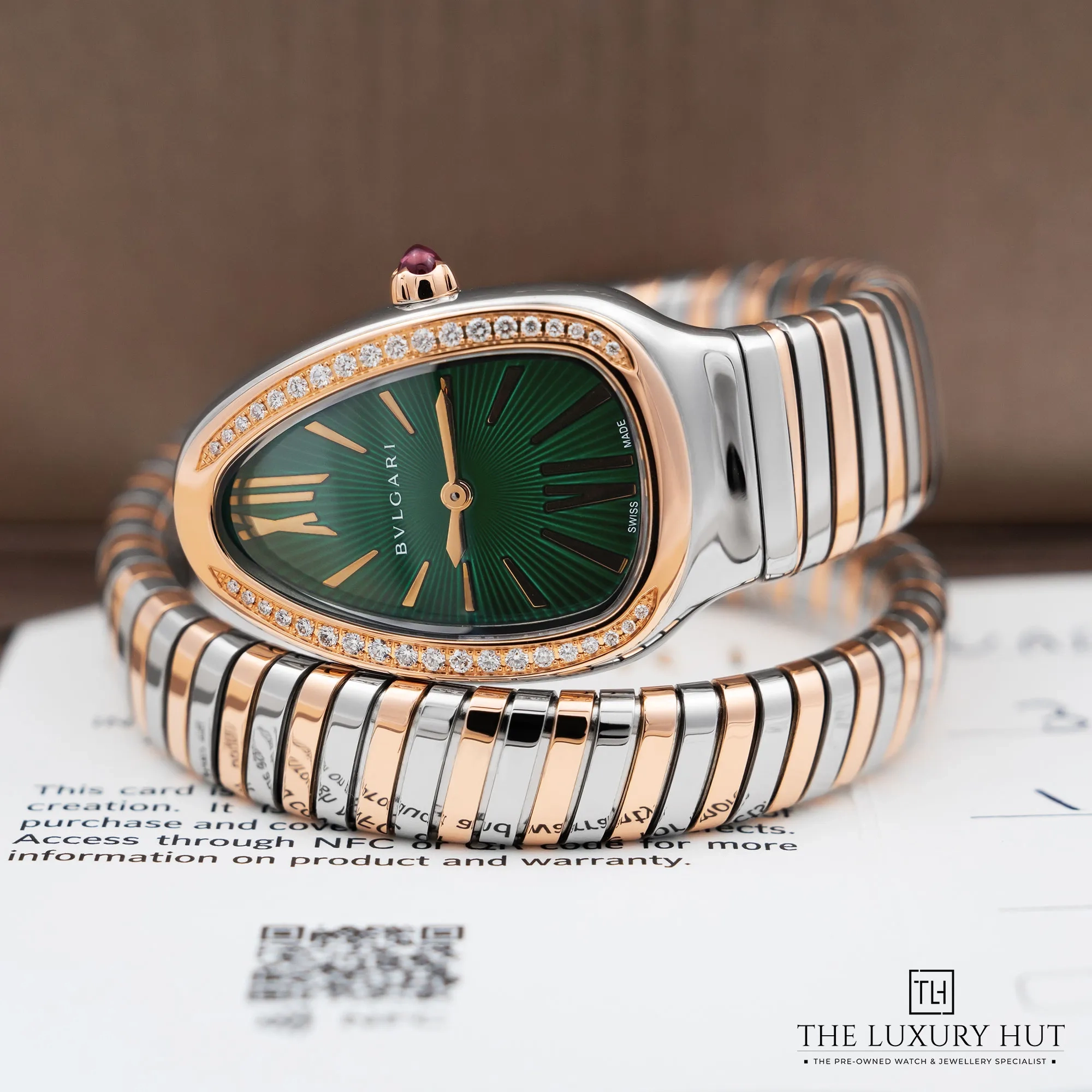 2025/12/58fa5306-3f76-4967-842b-c88b930979bcBvlgari_Serpenti_Tubogas_35mm_Green_Roman_Update_LB786-bb.jpg.webp