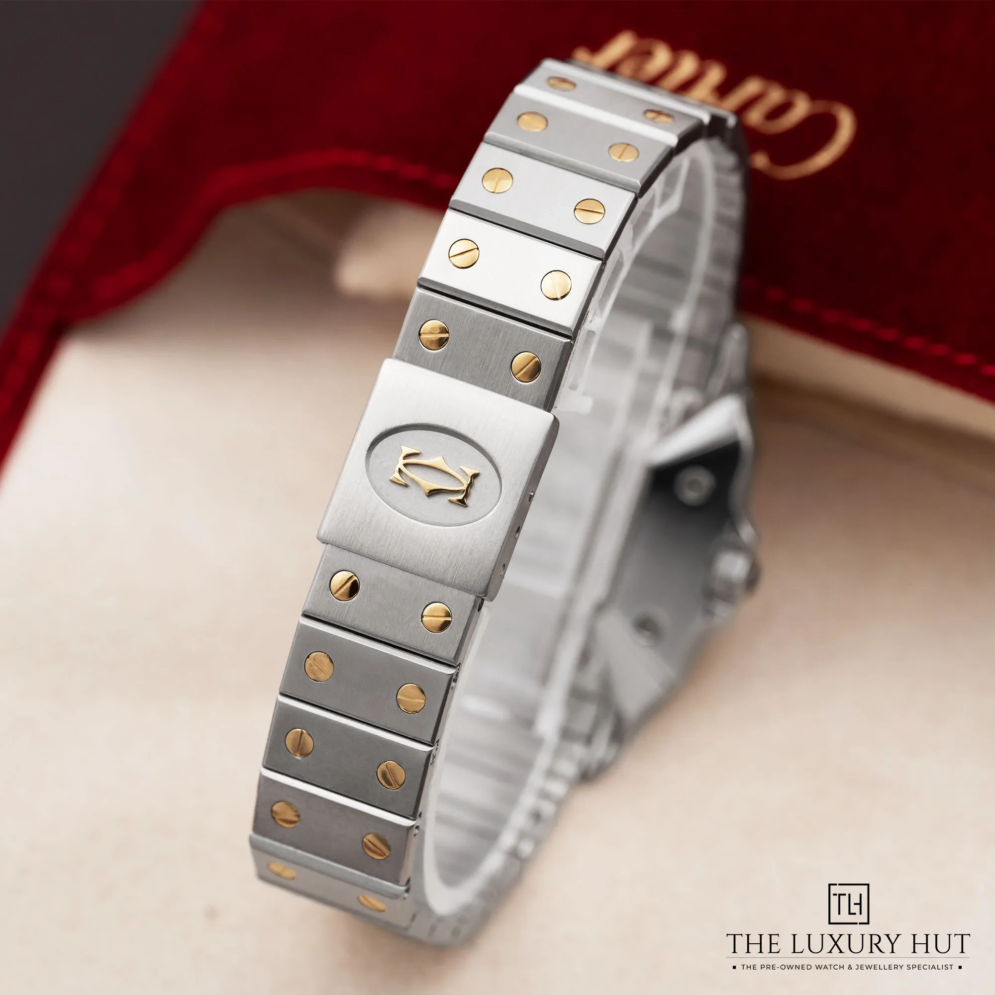 2025/12/72fc60eb-a044-4541-8a6e-403999d0f0c4Cartier_Santos_Galbée_Steel_Gold_White_Roman_52015-d.jpg.webp