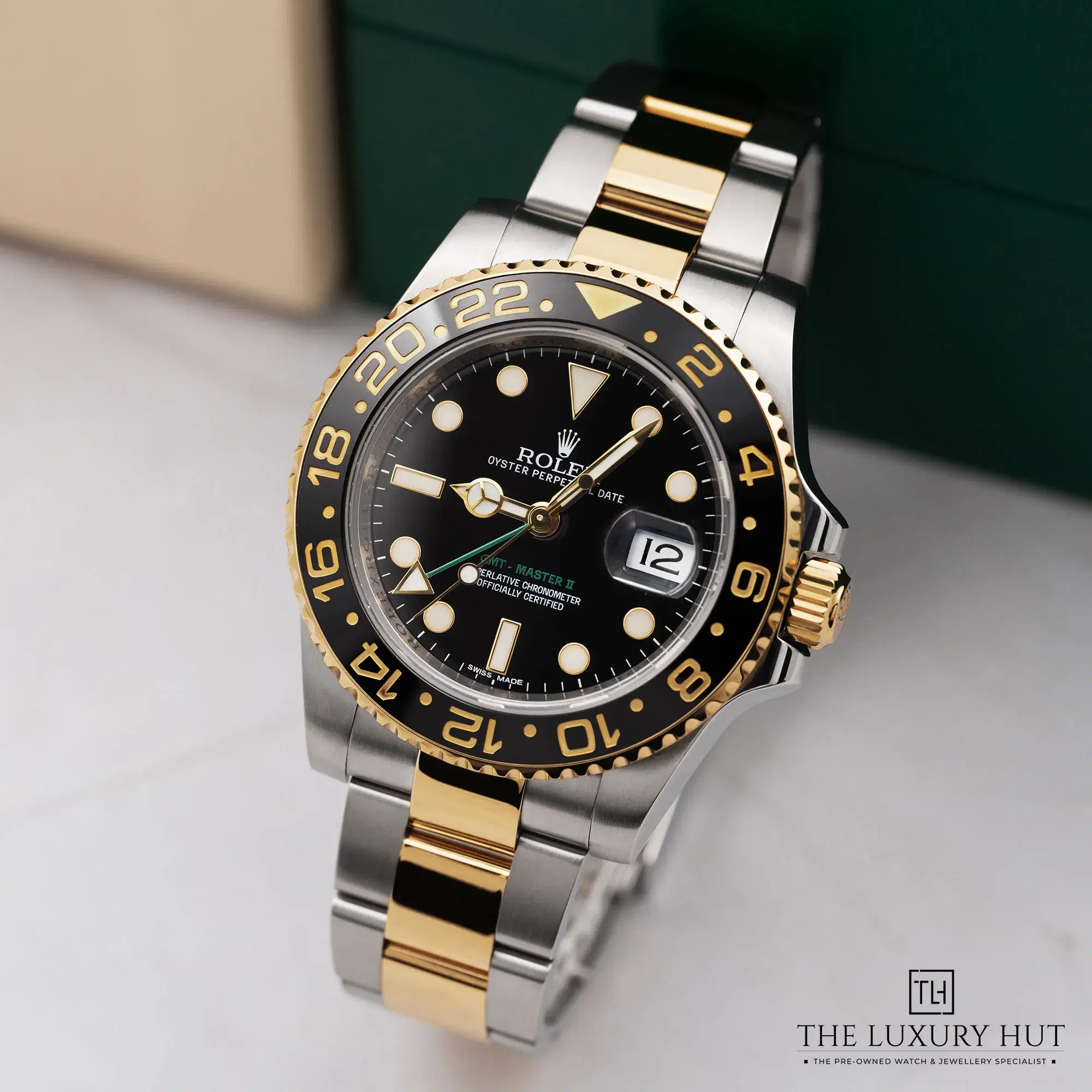 2025/12/94b82b15-8cd3-43ff-814a-877a5e38e0d3Rolex_GMT-Master_II_Steel_Gold_40mm_Black_LB771-b.jpg.webp
