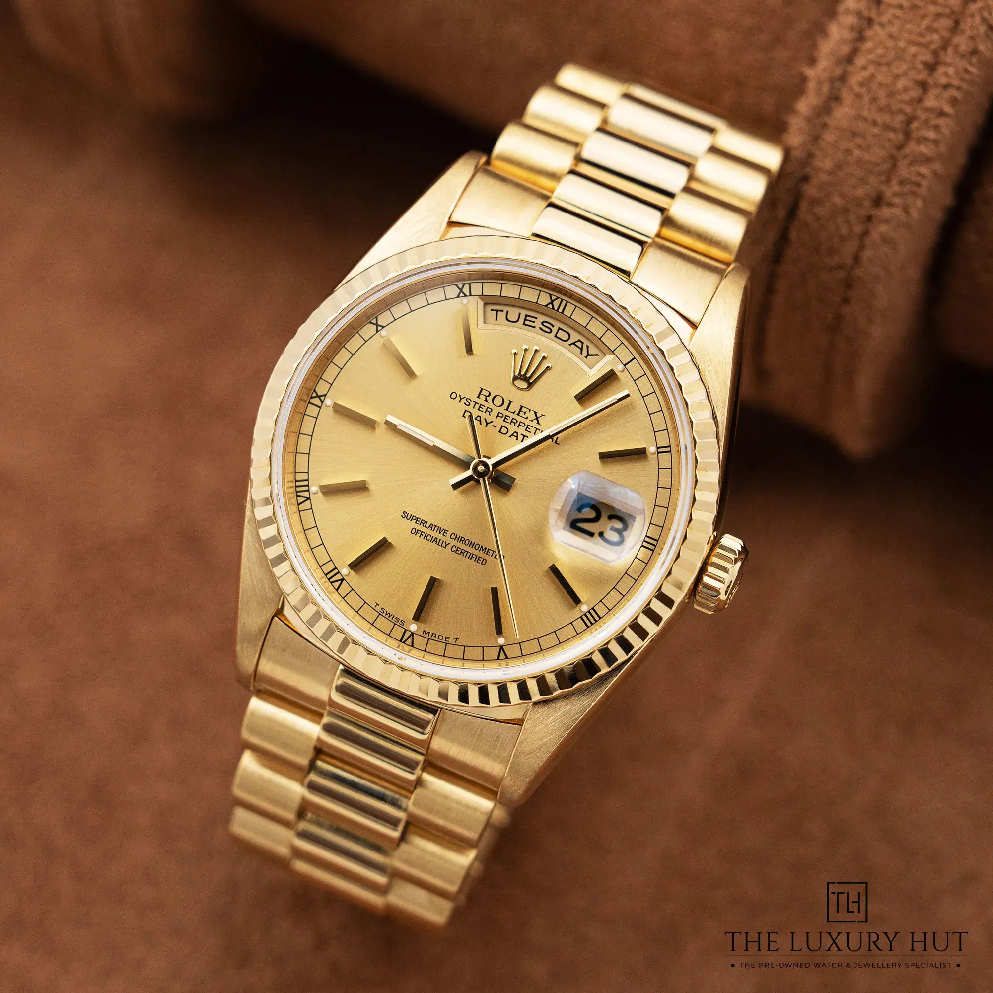 2025/12/9e92129c-1c72-4c69-96f5-fea71a065e5cRolex_Day-Date_36_Yellow_Gold_Champagne_Dial_52458-b.jpg.webp