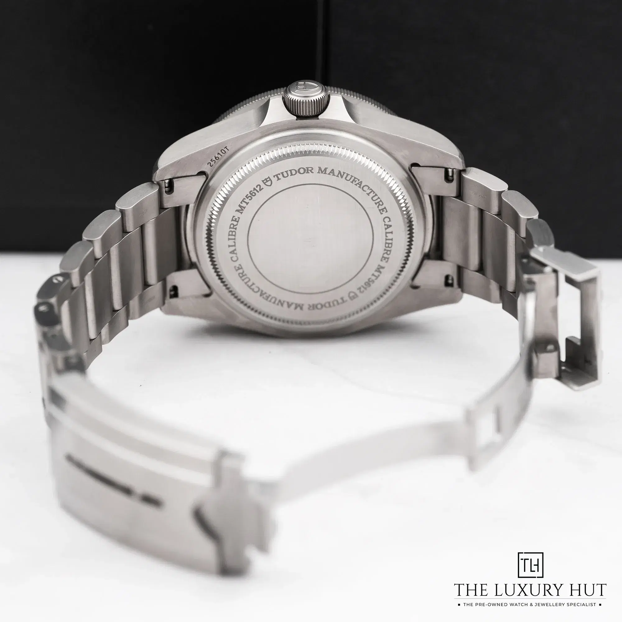2025/12/b2a9e0ad-2245-4578-8a6a-97a288375027Tudor_Pelagos_LHD_Titanium_Steel_Black_Snowflake_52439-c.jpg.webp