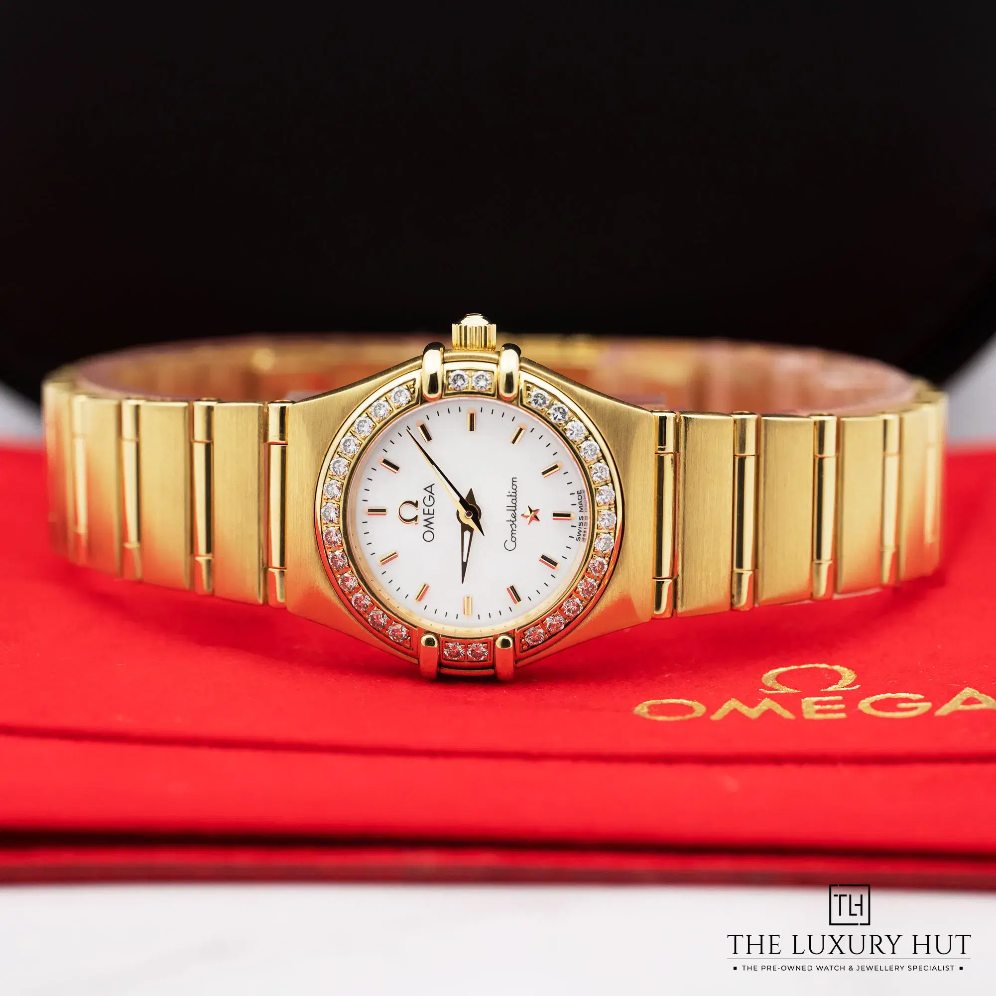 2025/12/de790d38-1db3-49fb-8a75-fcb326c1012bOmega_Constellations_Mini_Gold_White_LB769-d.jpg.webp