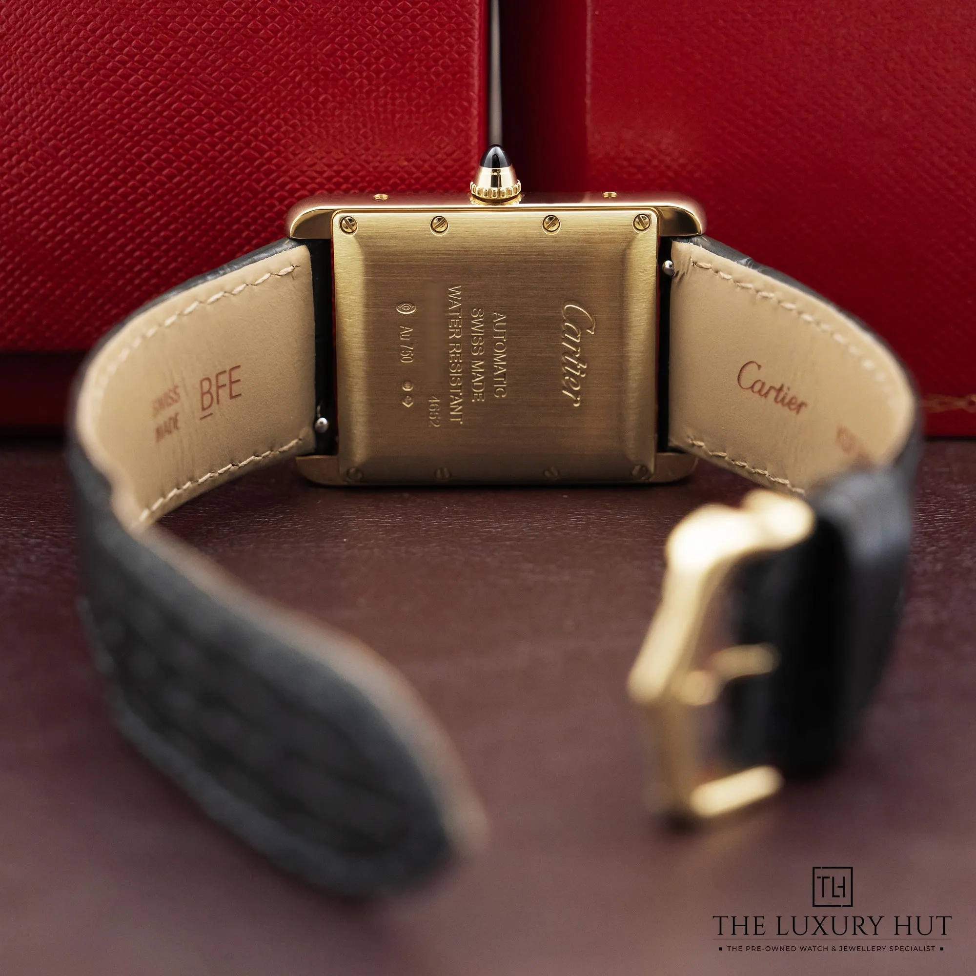 2026/01/124bf291-df58-44a9-9924-eb42f4add060Cartier_Tank_Louis_Cartier_Large_Yellow_Gold_52632-c.jpg.webp