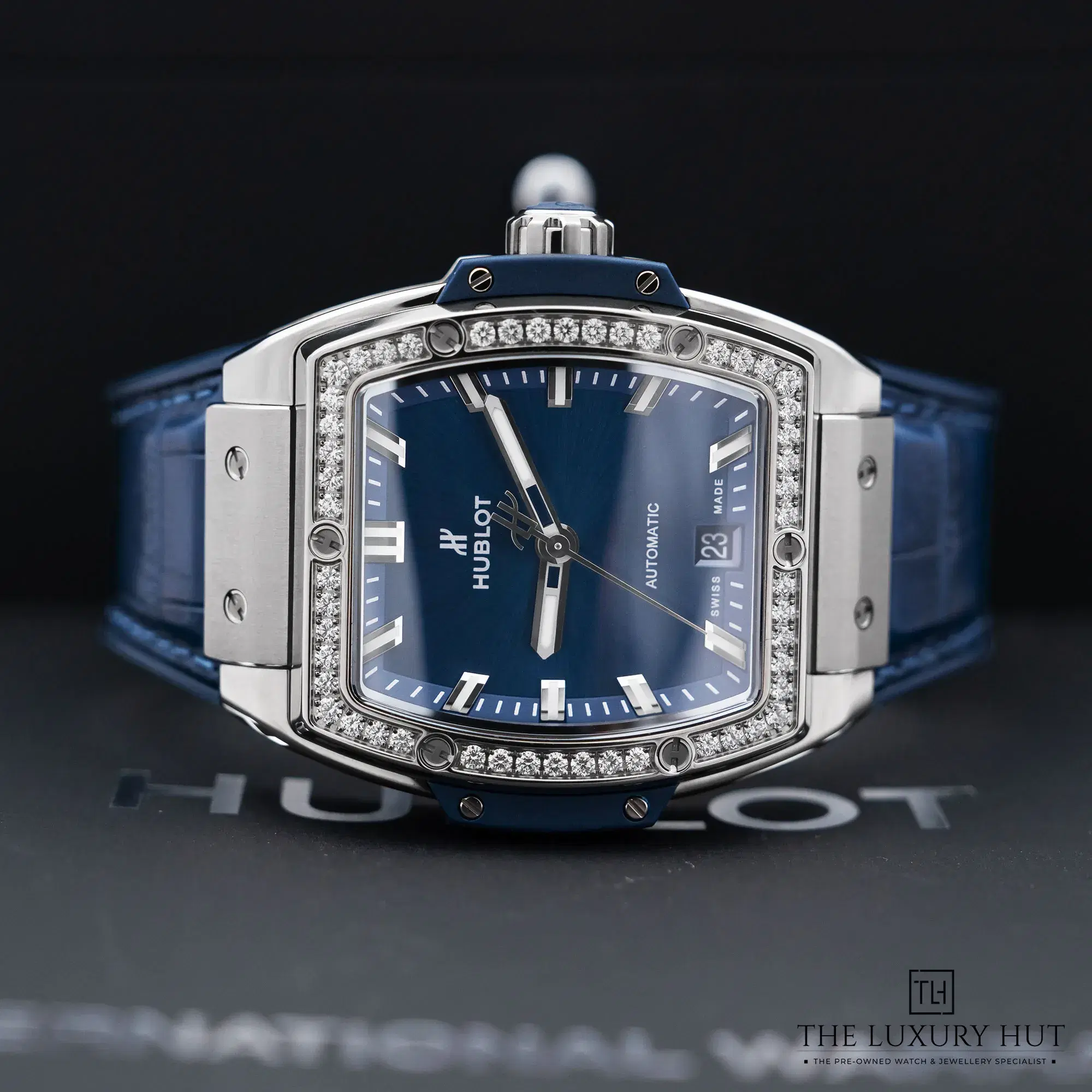 2026/01/16f43ced-123d-4903-a0fd-ae0c6903bf16Hublot_Spirit_Of_Big_Bang_Titanium_Blue_Update_52519-bb.jpg.webp
