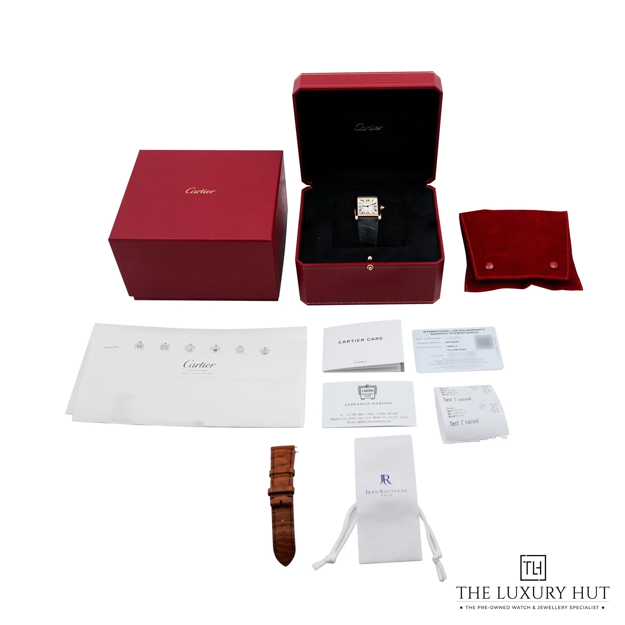 2026/01/2ccc2b02-5b11-4d21-8759-06e0bf1b6db8Cartier_Tank_Louis_Cartier_Large_Yellow_Gold_52632-f.jpg.webp