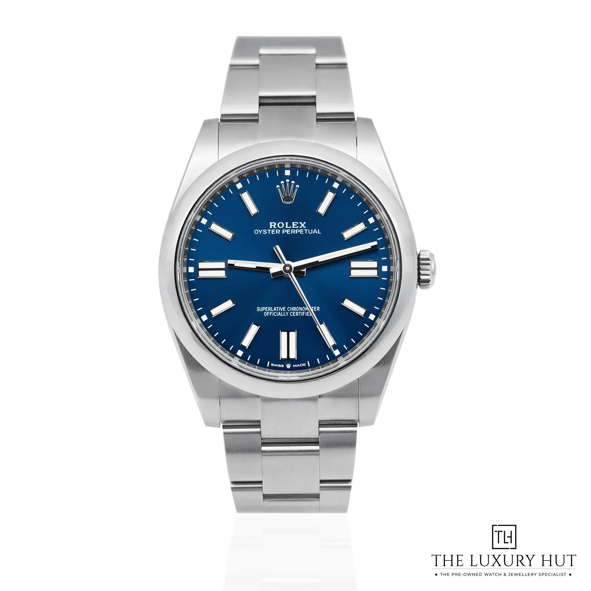 2026/01/3593bbfe-725c-4e33-93b1-50f831582346Rolex_Oyster_Perpetual_41_Steel_Blue_Dial_52495-a.jpg.webp