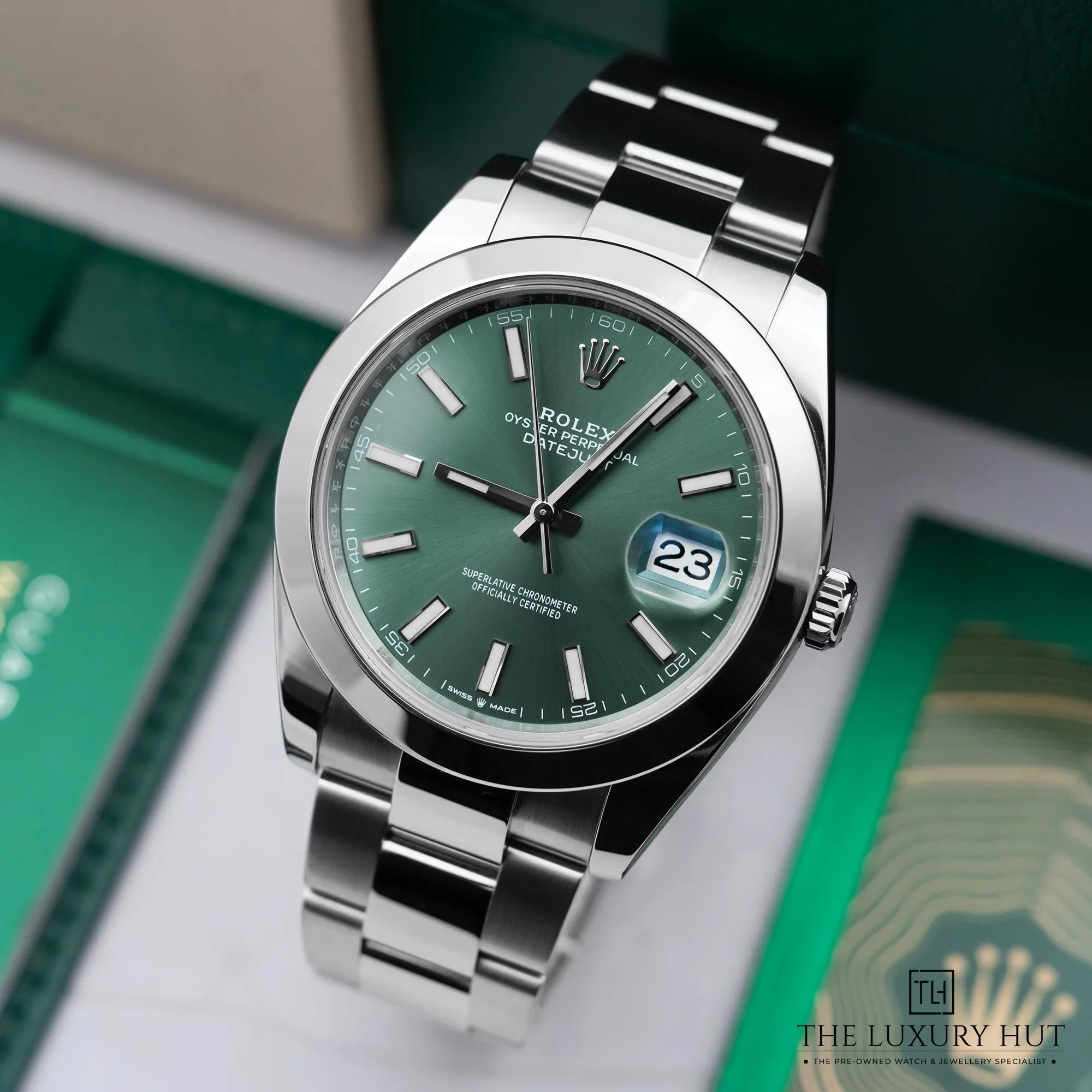 2026/01/6dfac23e-7c42-4a81-965f-ac3c1650f904Rolex_Datejust_Steel_41mm_Mint_Green_52574-b.jpg.webp