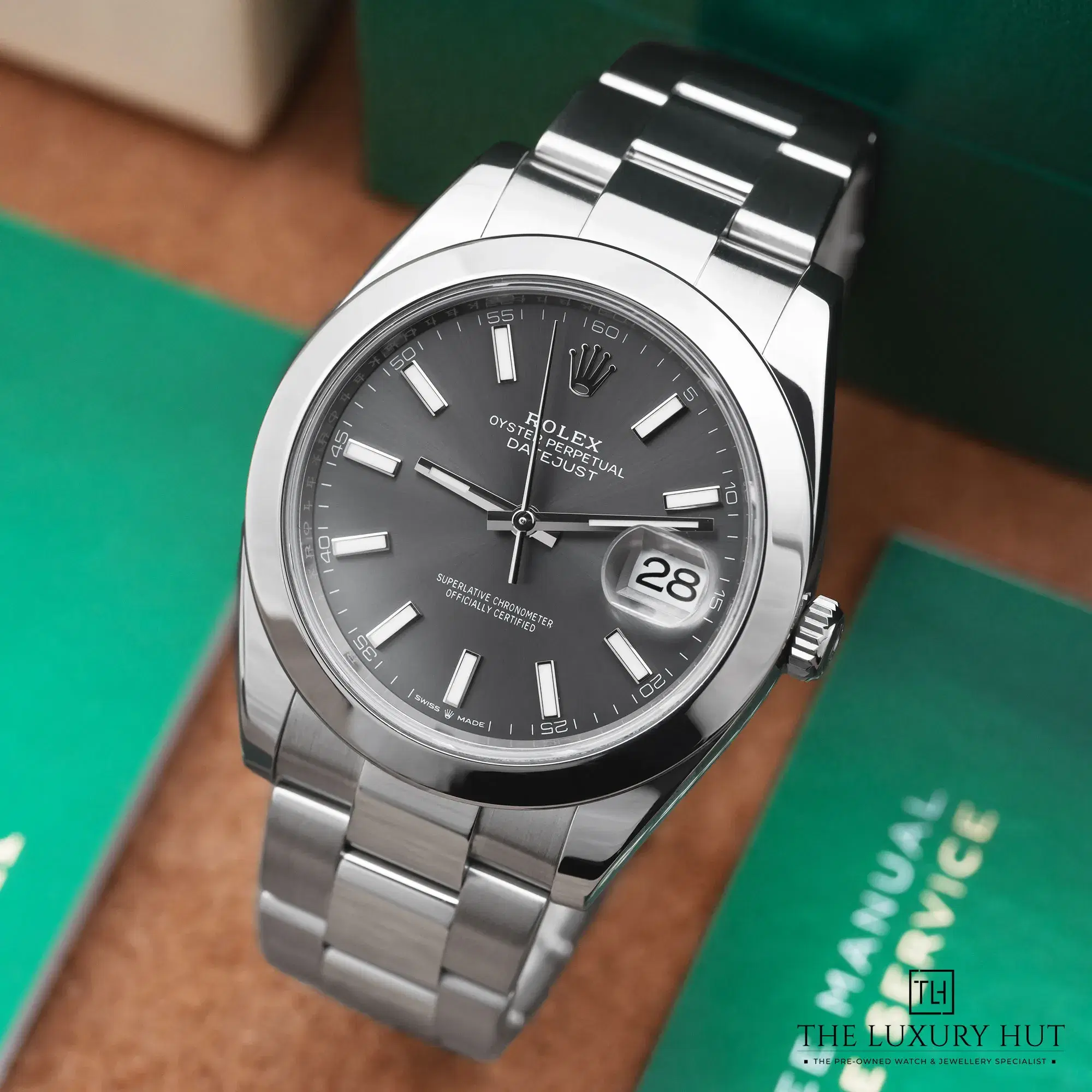 2026/01/b1d84b34-b946-40c3-880f-c9bfb778d22cRolex_Datejust_Steel_41mm_Rhodium_Dial_52538-b.jpg.webp